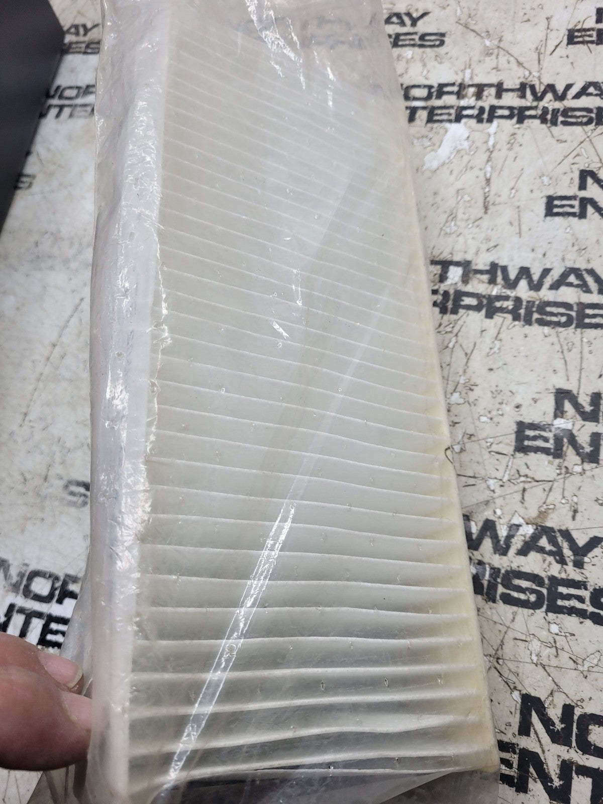 NEW Volvo Air Filter V0 8089705 VOE8089705