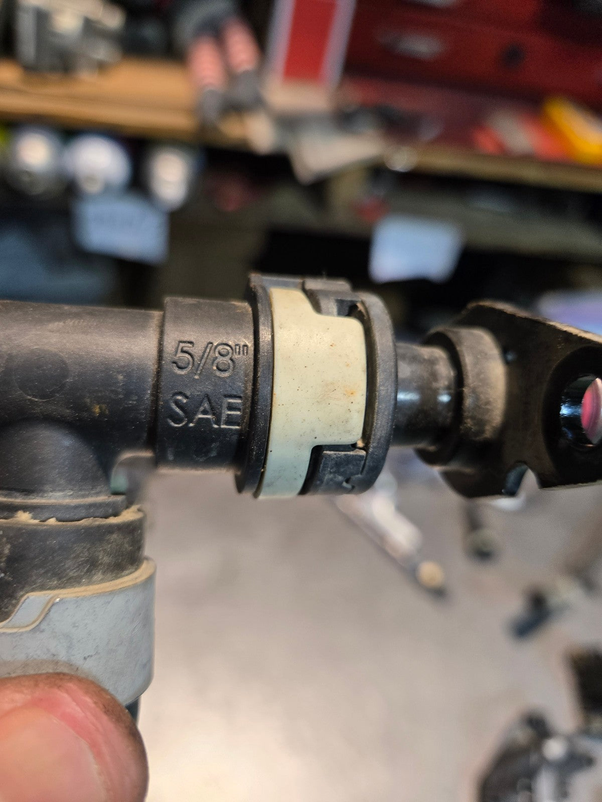 2017-2024 FORD 6.7L POWERSTROKE HC3Z-7A030-A ADAPTER HC3Z7A030A