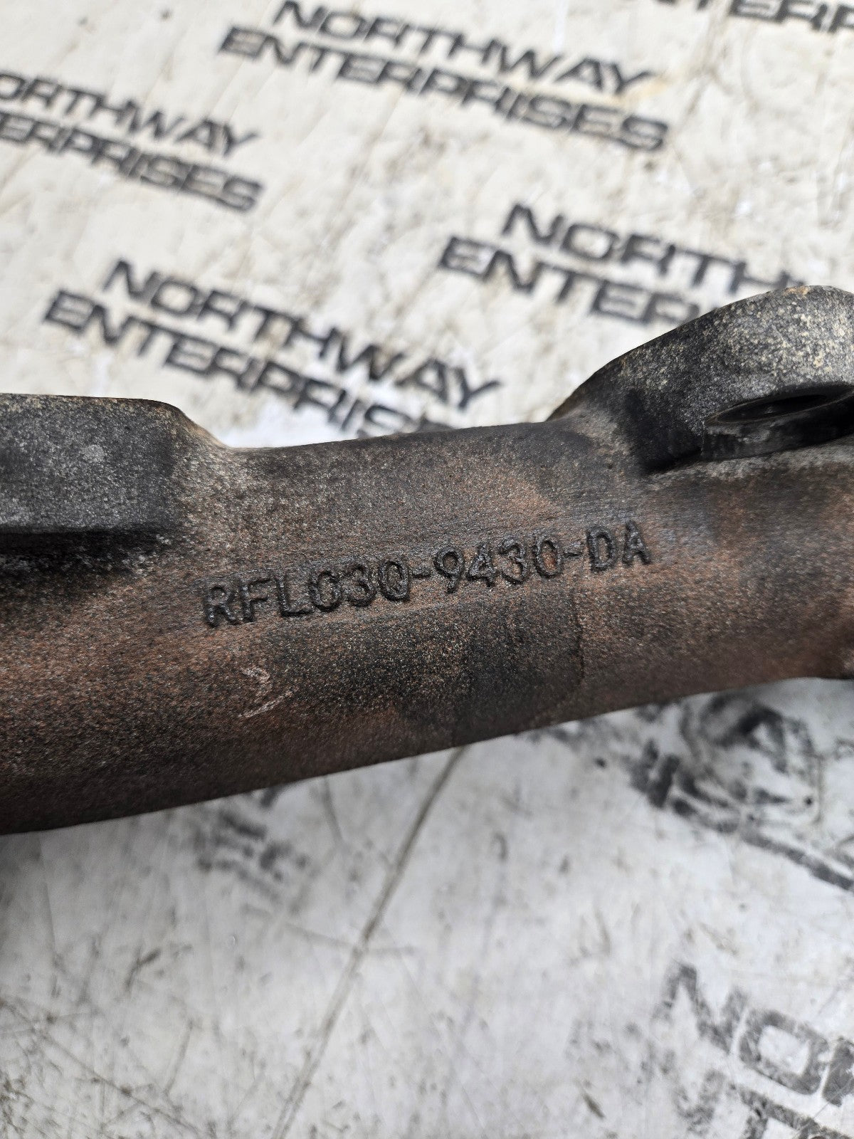 Ford 6.7L Passenger Side Exhaust Manifold RH BC3Q-9430-DA LC3Q-9430-DA