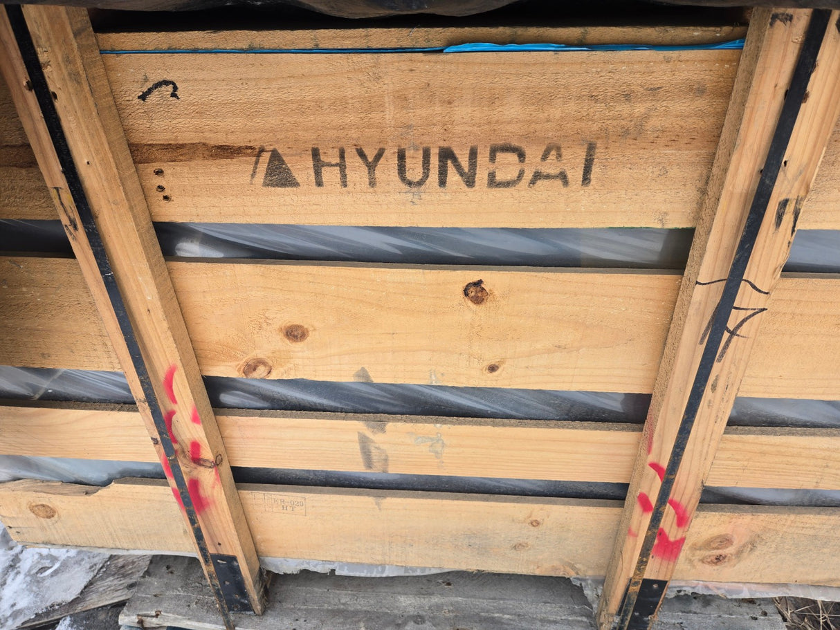 Brand new, In Crate Hyundai 11LB-01100Q 11LB-01100 TRANSMISSION HL770 LOADER