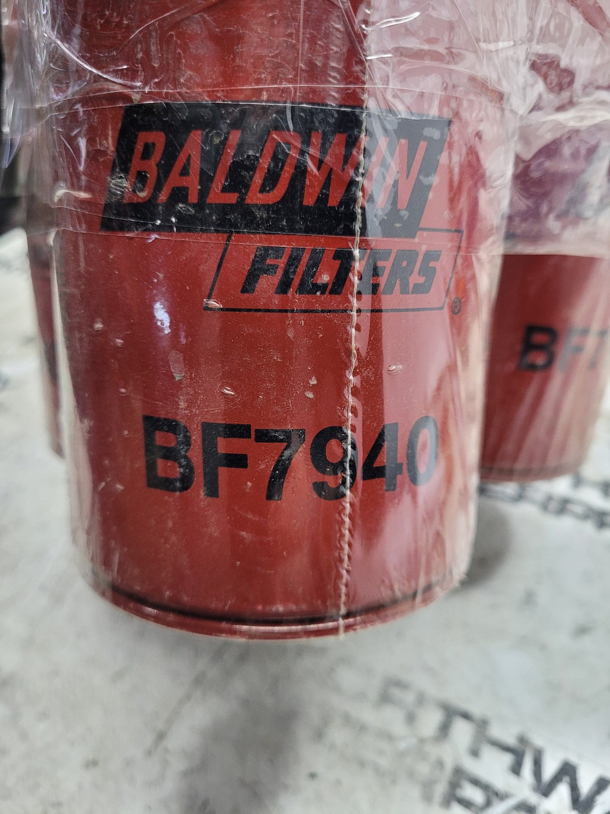 LOT OF 5 FILTER - BF7940 BALDWIN FUEL FILTER