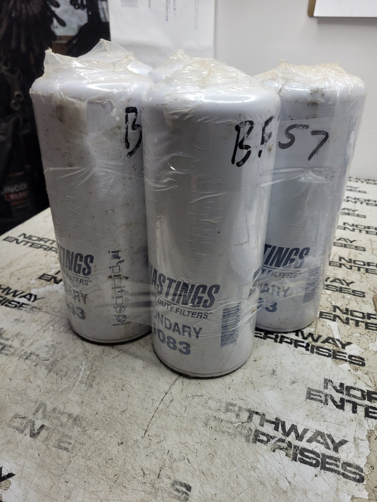 LOT OF 5 FILTERS - FF1082 HASTINGS FUEL FILTER