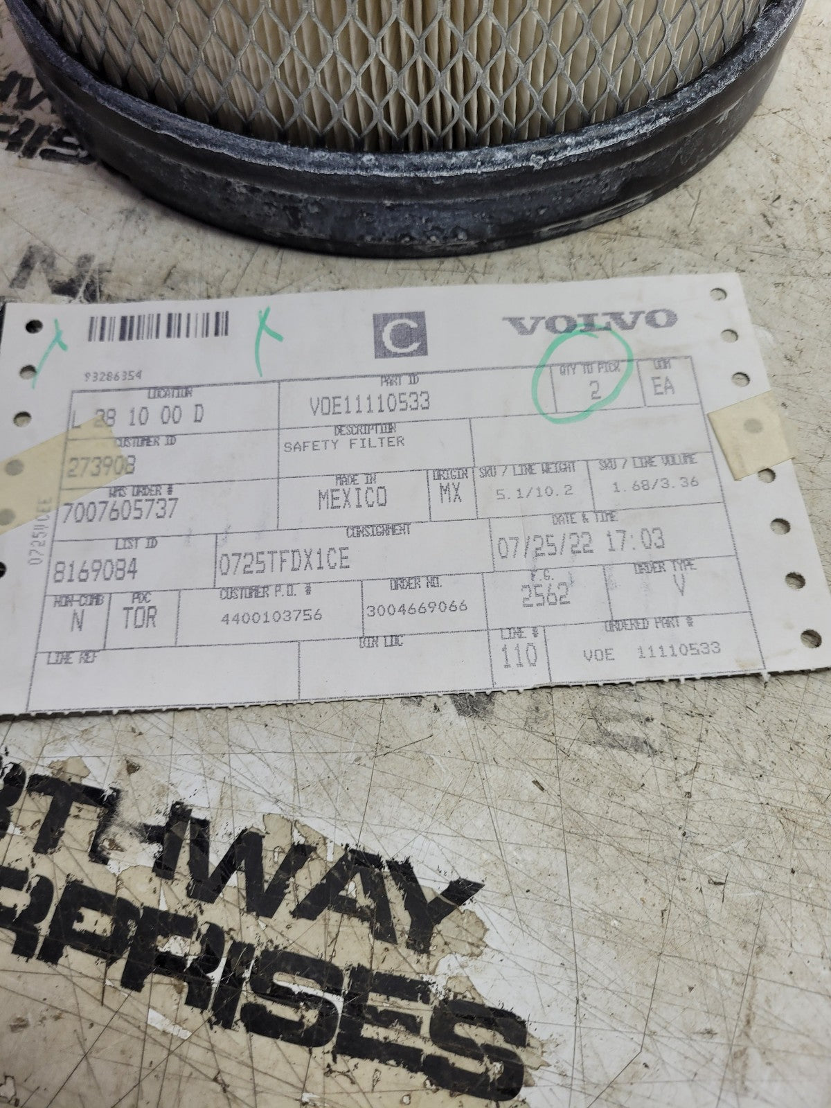 11110533 VOE11110533 VOLVO AIR FILTER