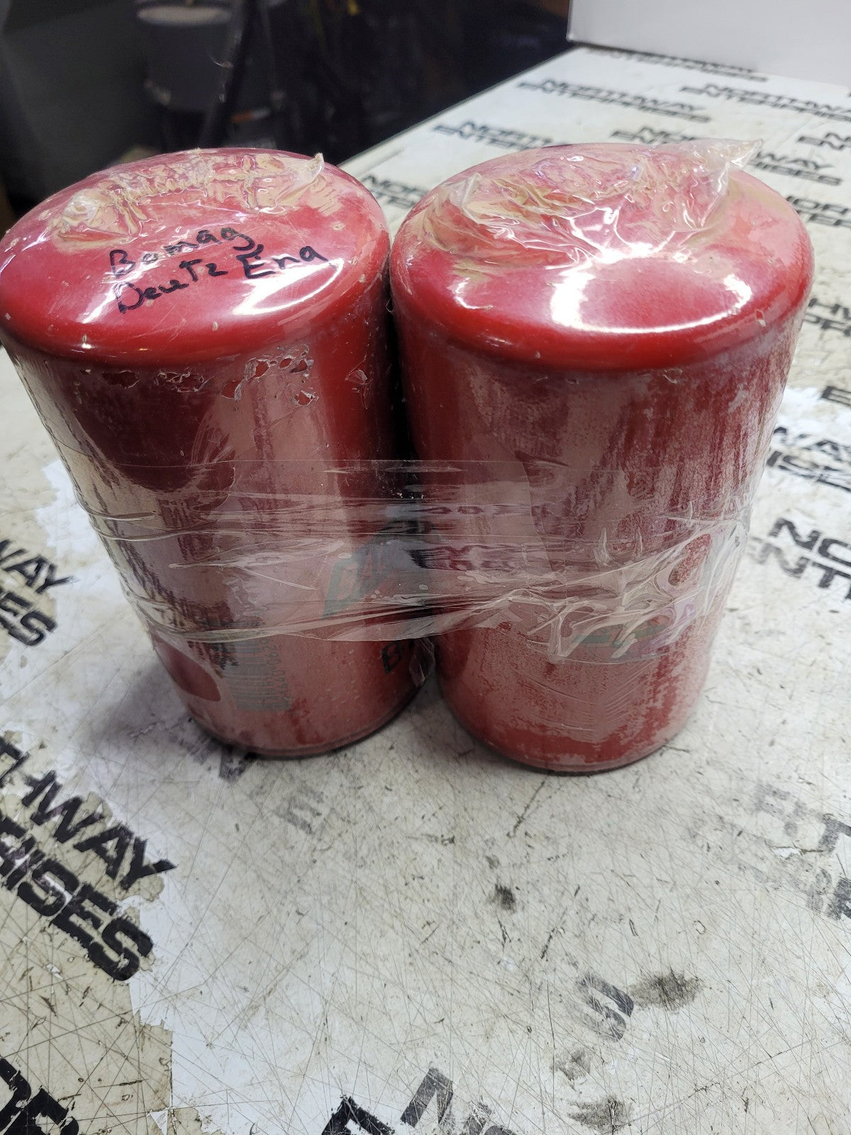 LOT OF 2PC - B7215 BALDWIN OIL FILTER