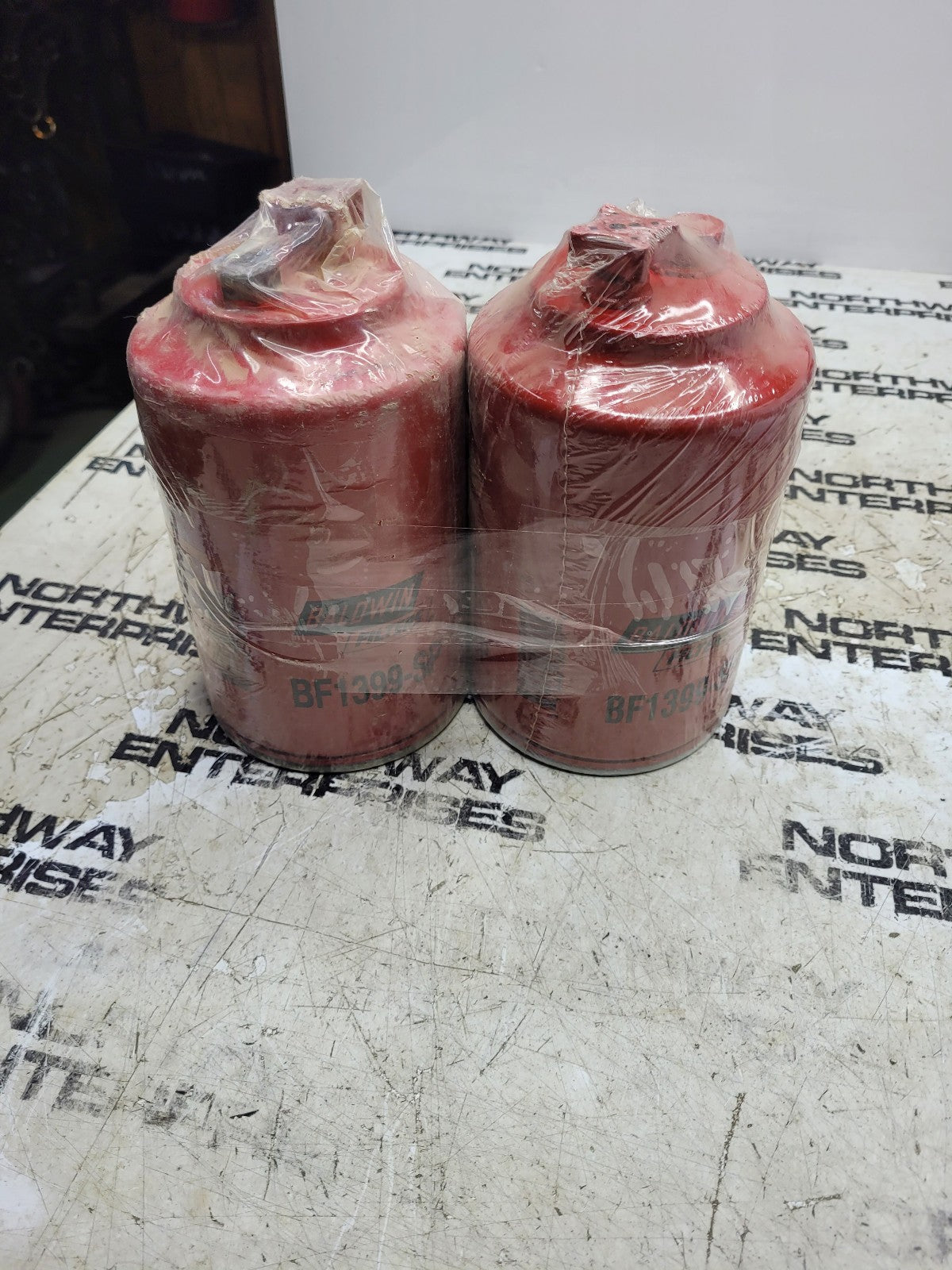 LOT OF 2 FILTERS - BF1399 BALDWIN FUEL FILTER