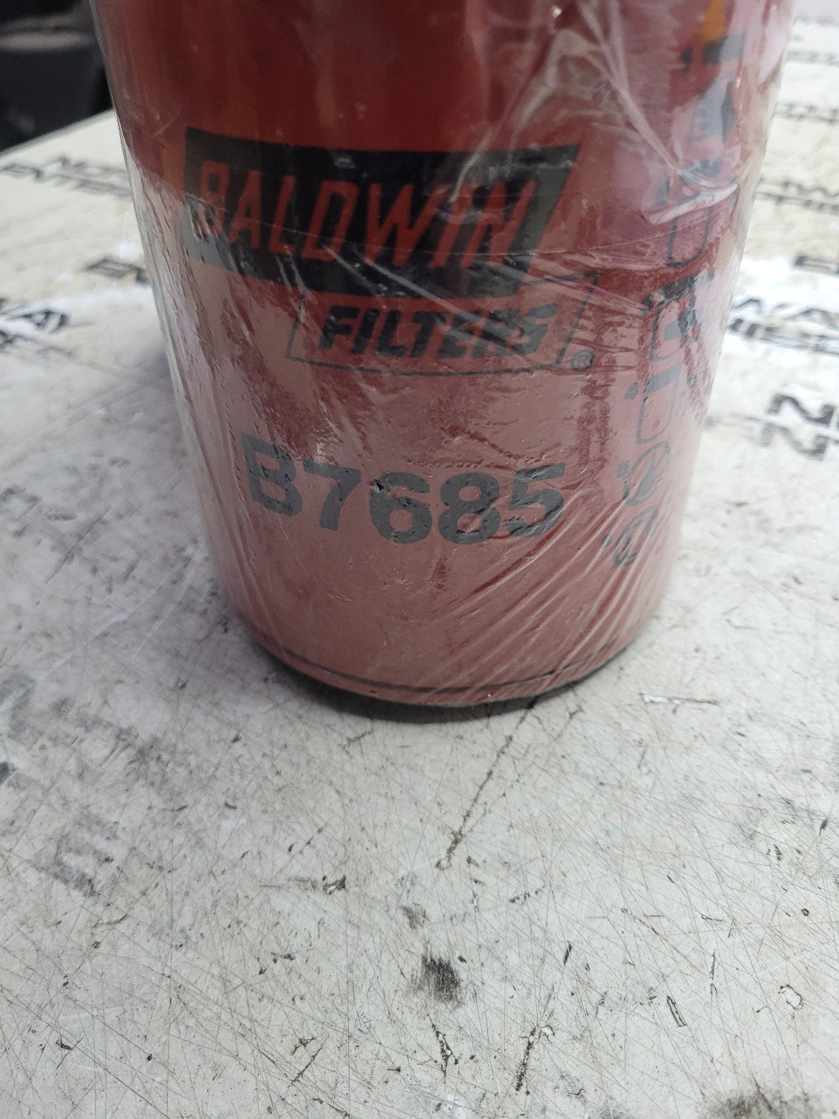 LOT OF 2 FILTERS - B7685 BALDWIN FUEL FILTER