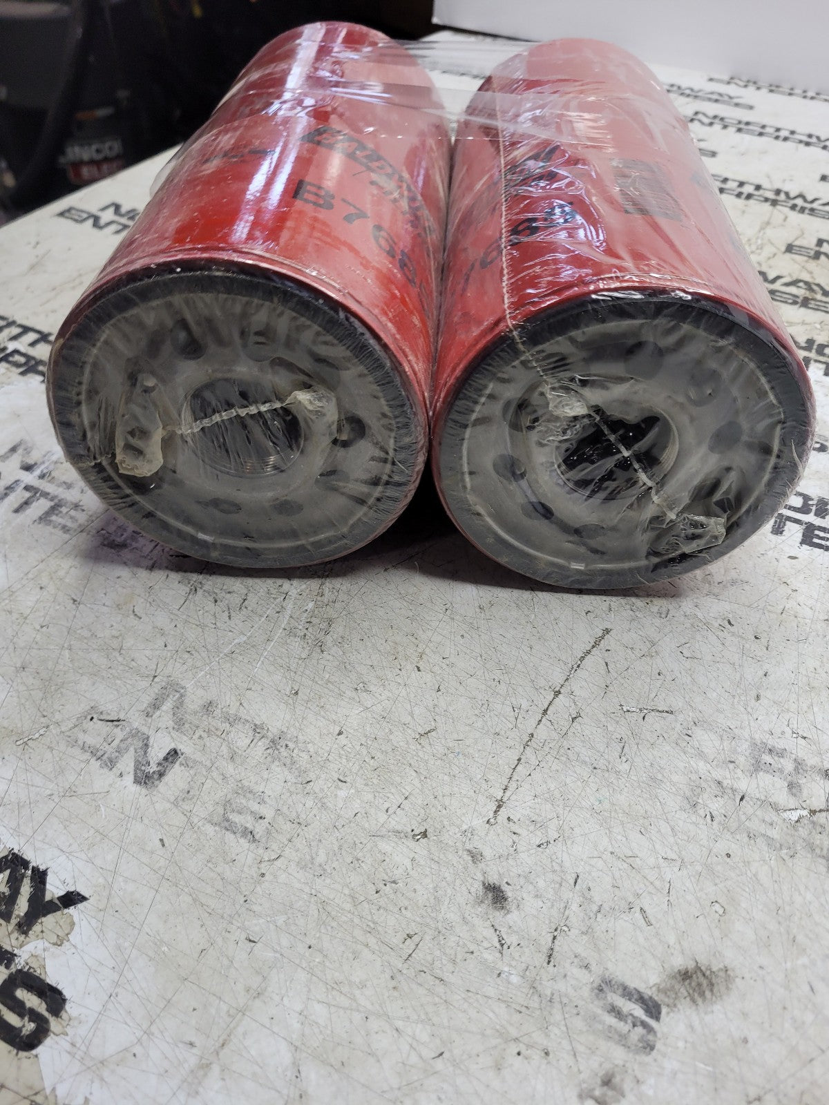 LOT OF 2 FILTERS - B7685 BALDWIN FUEL FILTER