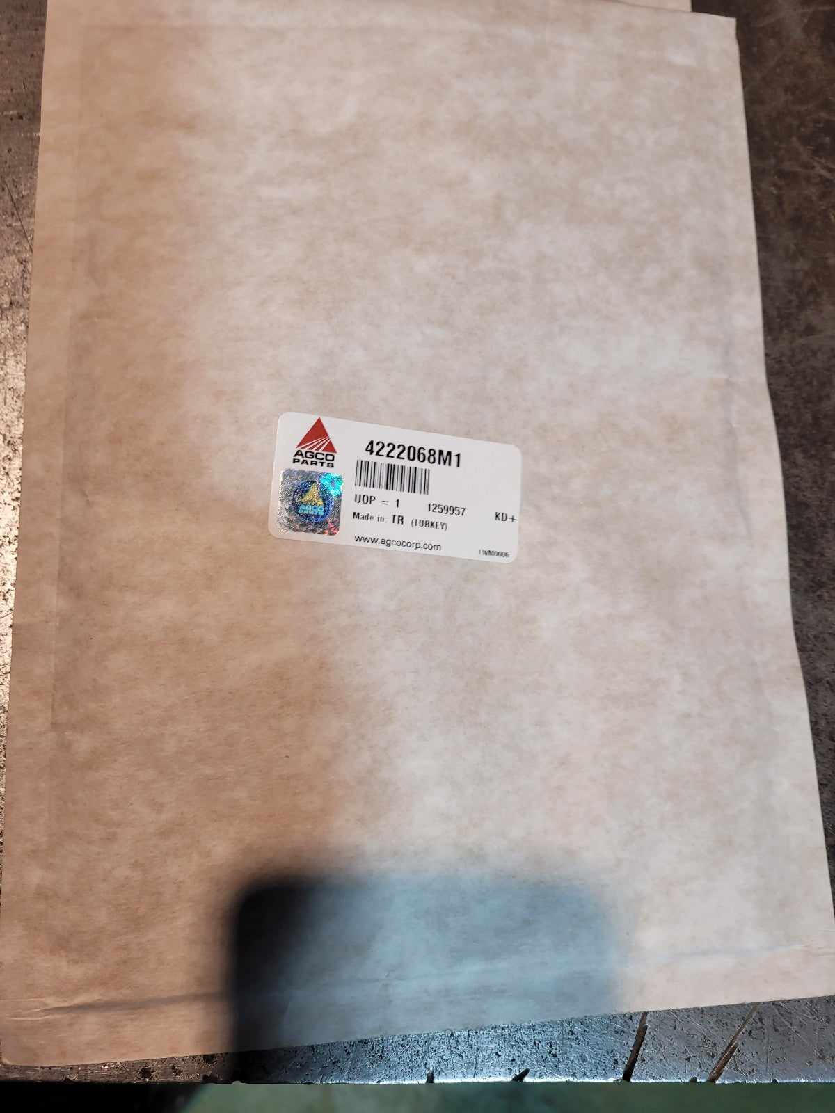 BULK LOT OF AGCO AND KUBOTA GASKETS