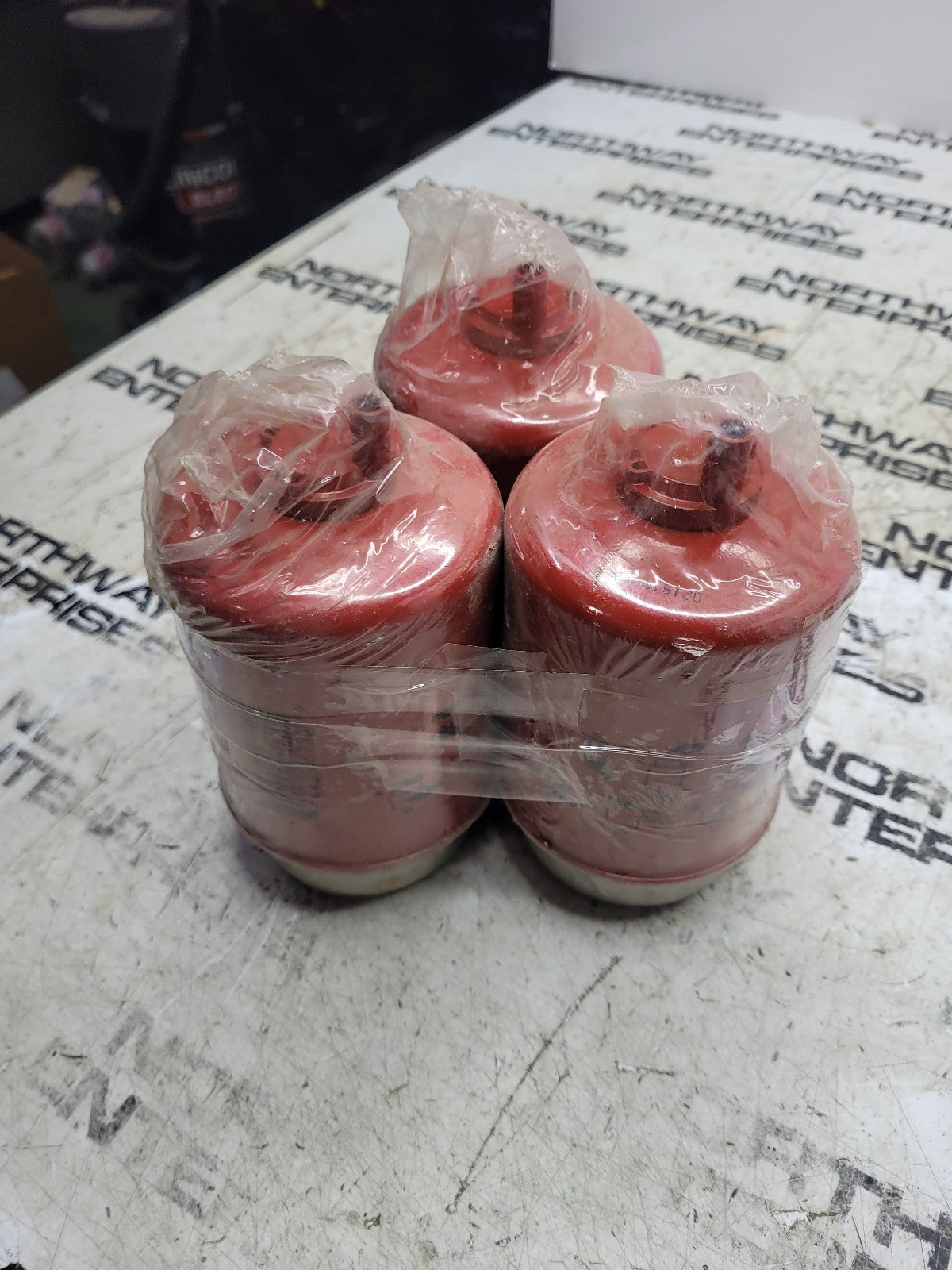 LOT OF 3 FILTER - BF7784-D BALDWIN FUEL FILTER