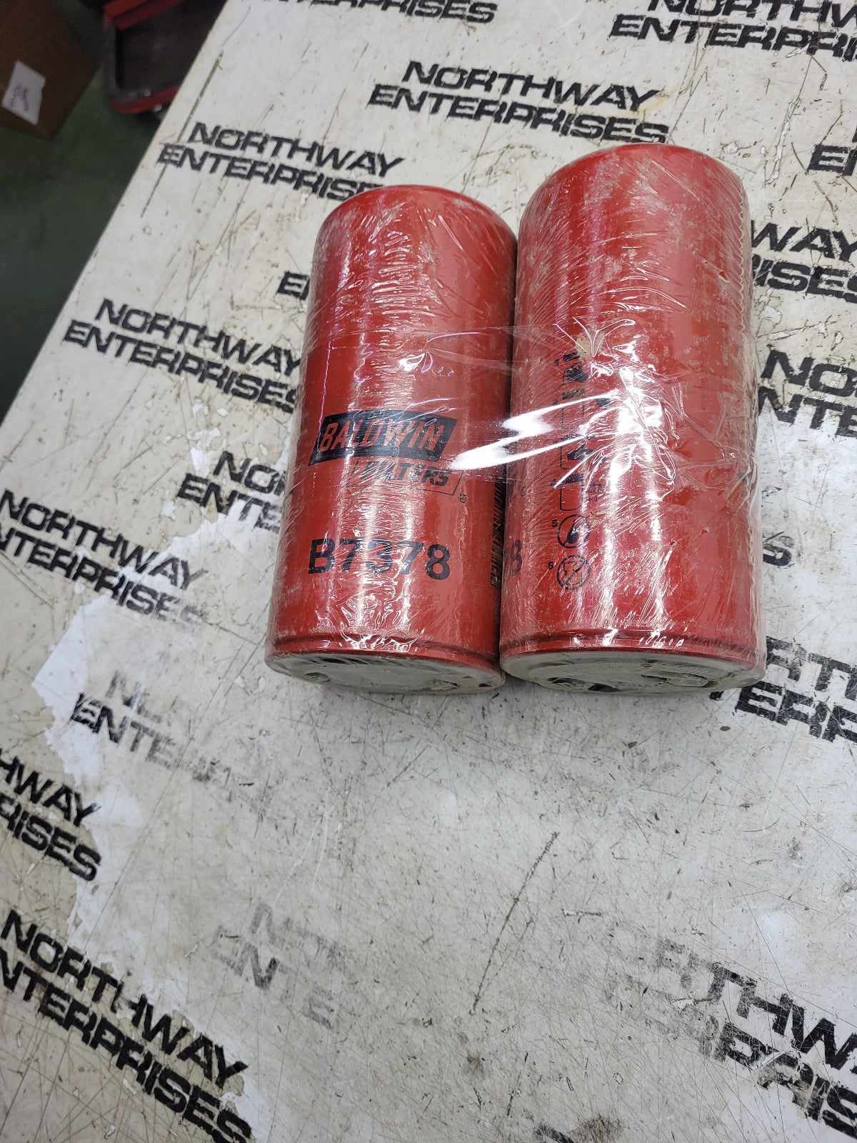 LOT OF 2 FILTERS - B7378 BALDWIN OIL FILTER