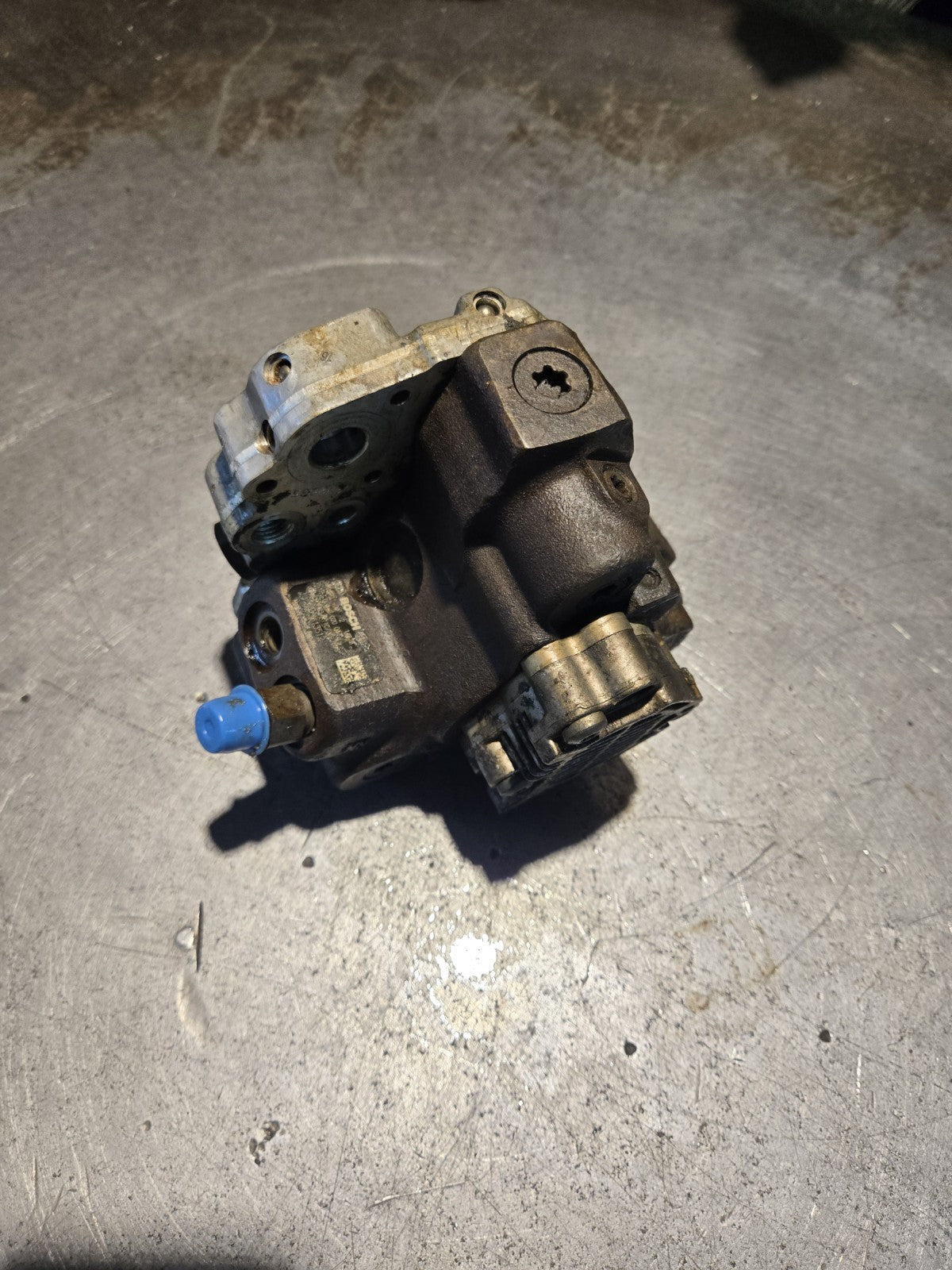 CORE 0445020037 Bosch CP3 Pump 07-10 GM Duramax CORE / FOR PARTS 8973613512