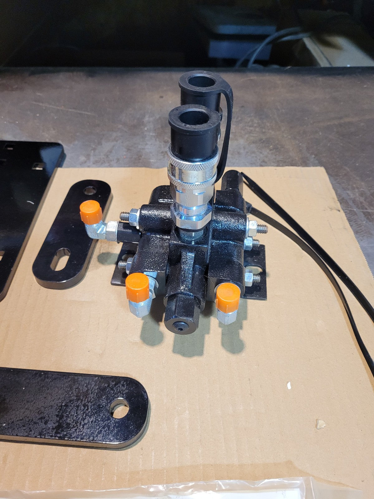 B7309A KUBOTA KU0214 SINGLE SECTION VALVE KIT FOR B-20 SERIES