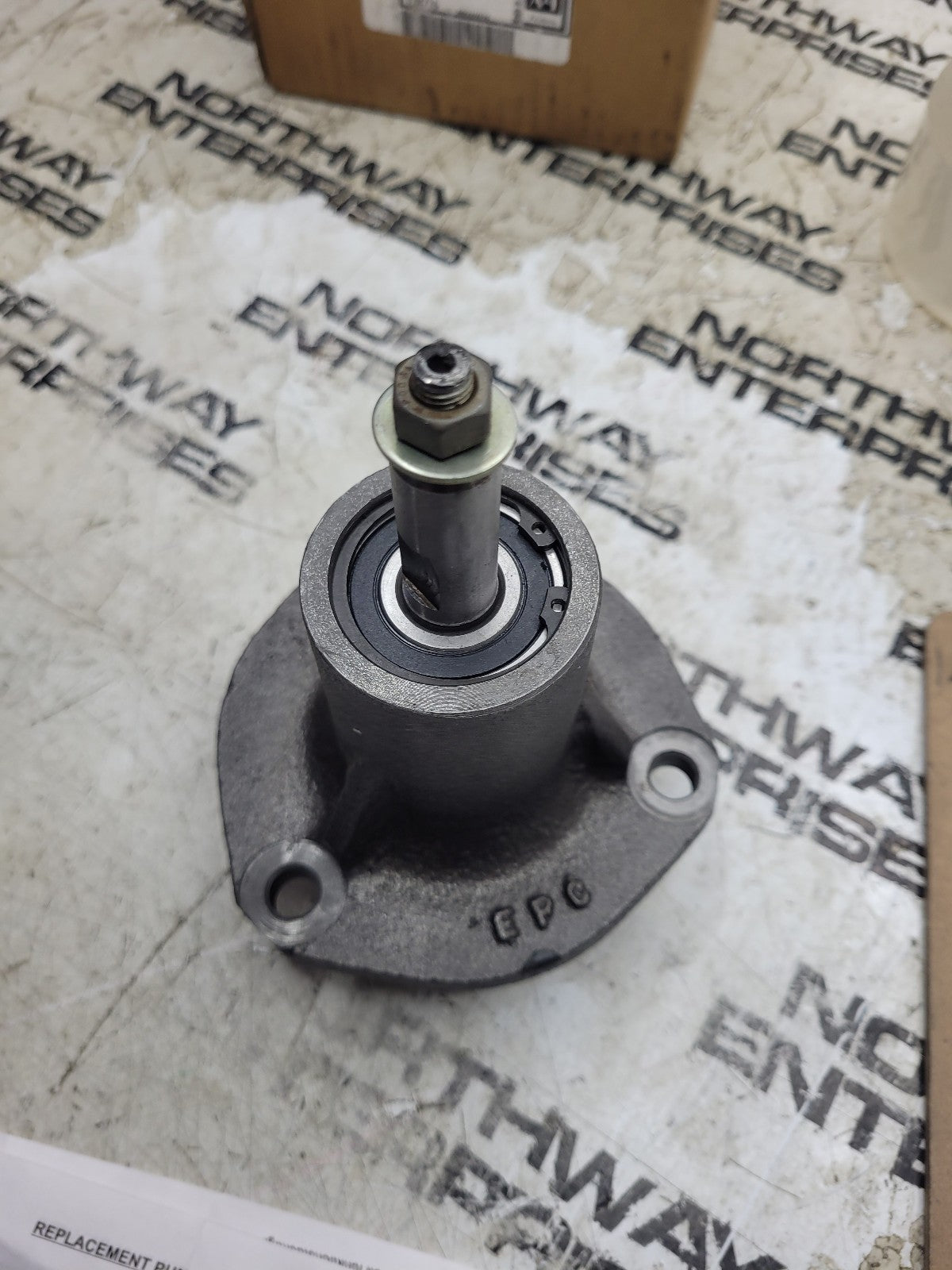 A-1885489M92 For Massey Ferguson WATER PUMP TEA20 TED20 TEF20 TO35 135