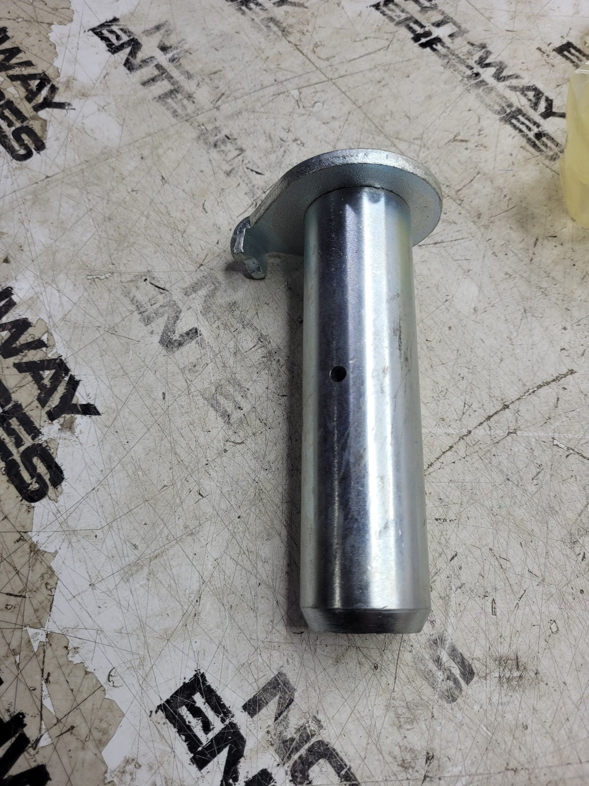 LDR60018053 CASE CNH PIN