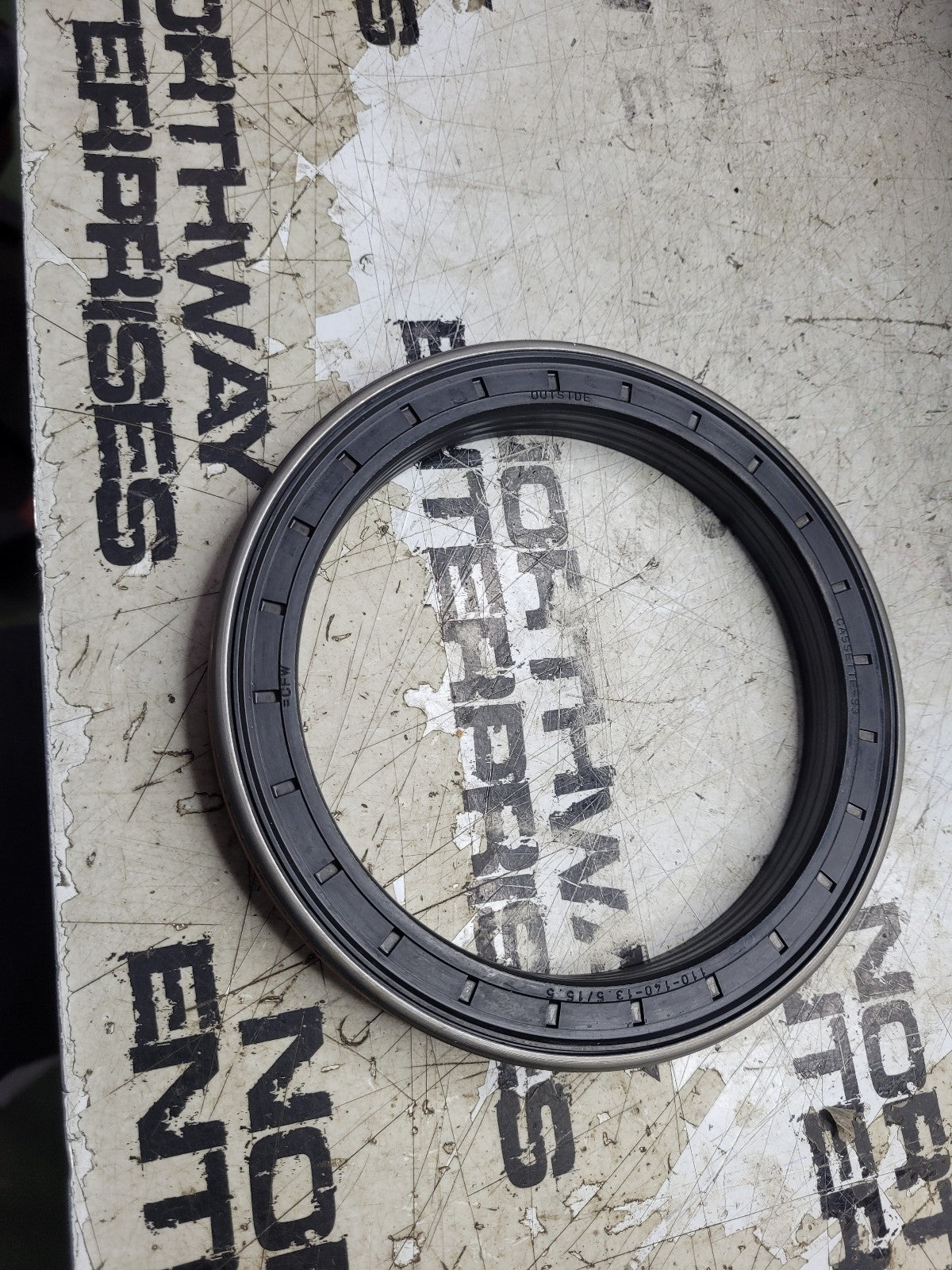 AGCO SHAFT SEAL 72617753
