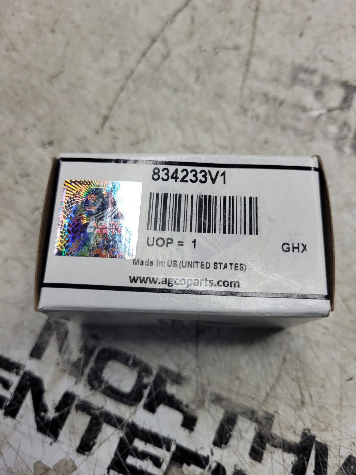 LOT OF 3 - 834233V1 AGCO SPARK PLUGS