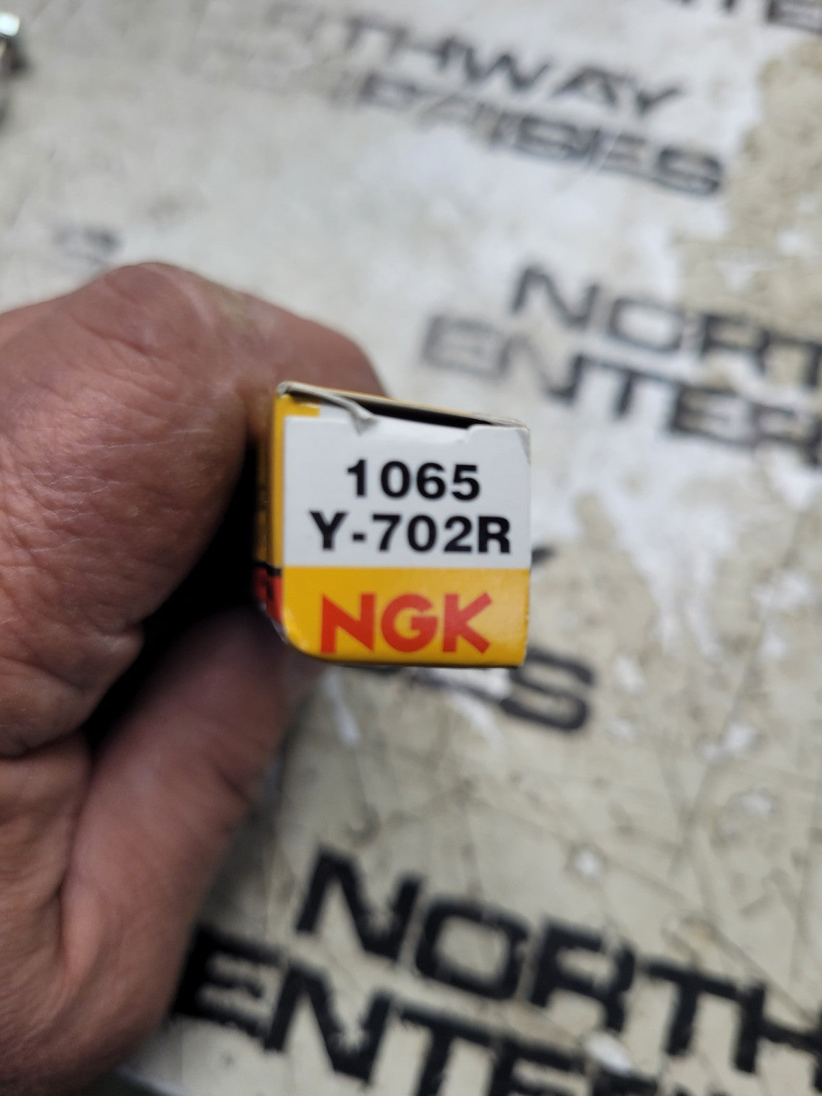 1065 Y-702R NGK GLOW PLUG