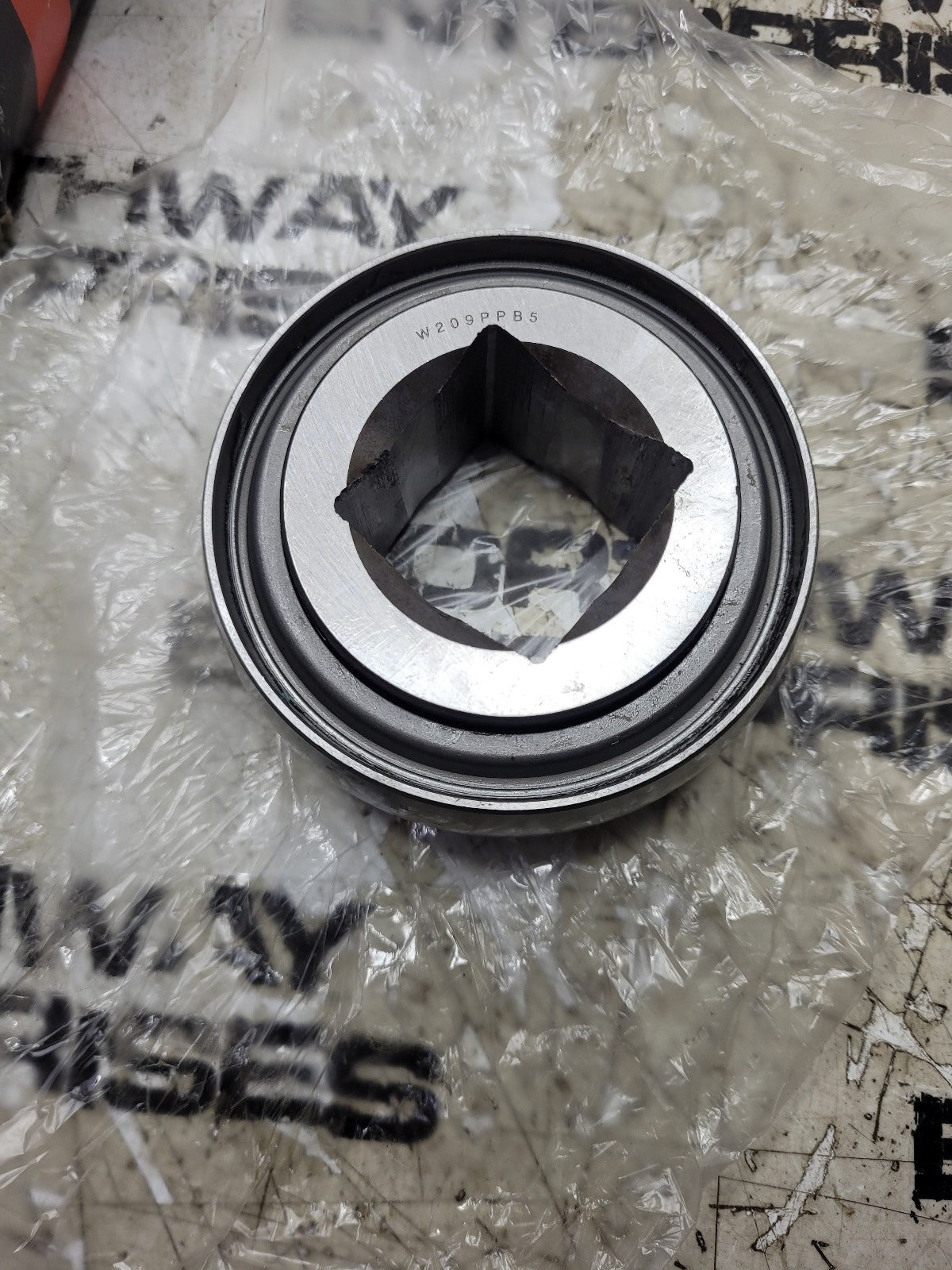 W209PPB5 BEARING 1.2500 in Bore, 3.3465 in OD, 1.4375 in Width, Sealed