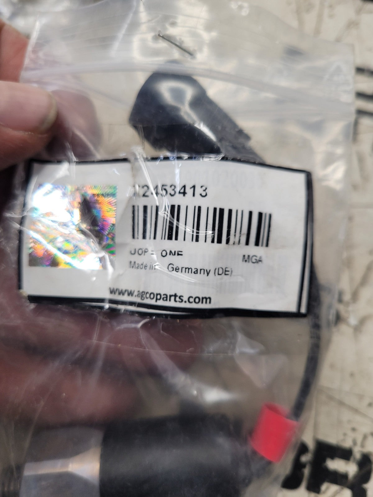 NEW AGCO 72453413 PRESSURE SWITCH