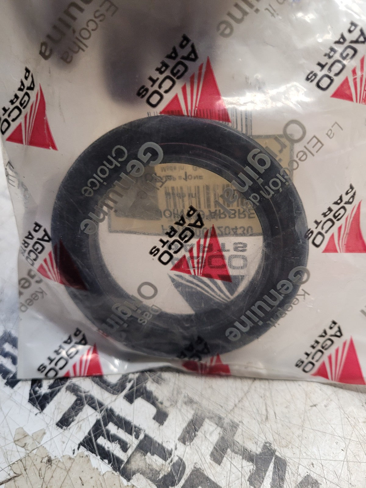 NEW AGCO 72344644 Shaft Seal