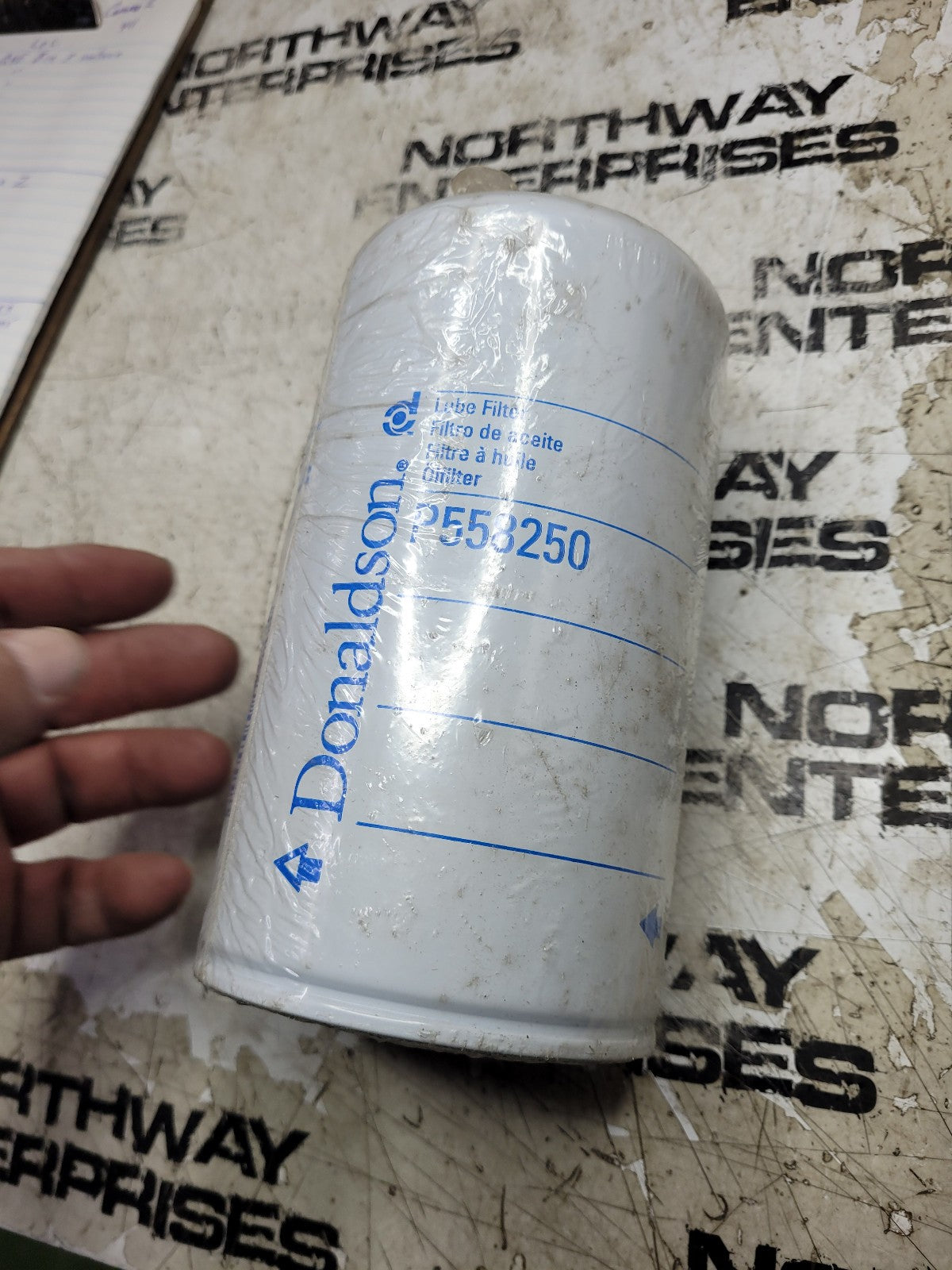 P558250 DONALDSON SPIN-ON LUBE OIL FILTER B167 LF673 51158 LF356