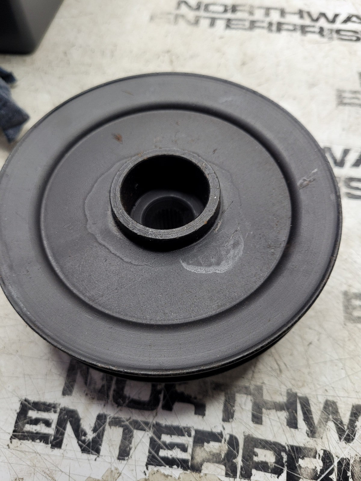 Kubota K1122-11130 PULLEY NEW