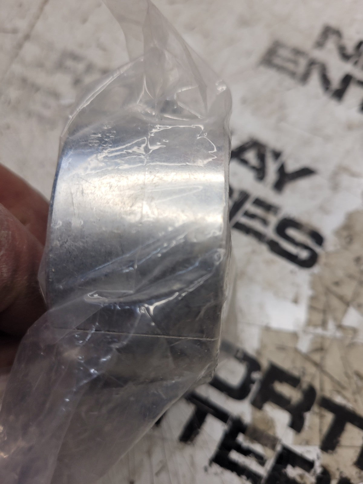 08511-05530 Genuine Kubota Bushing