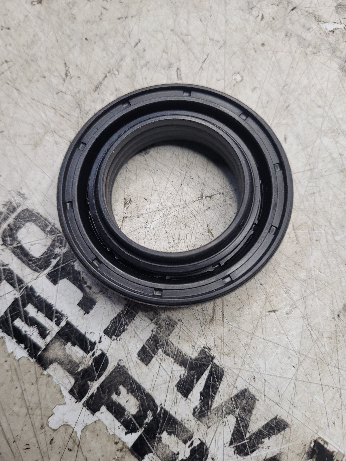 72358157 AGCO NEW SHAFT SEAL