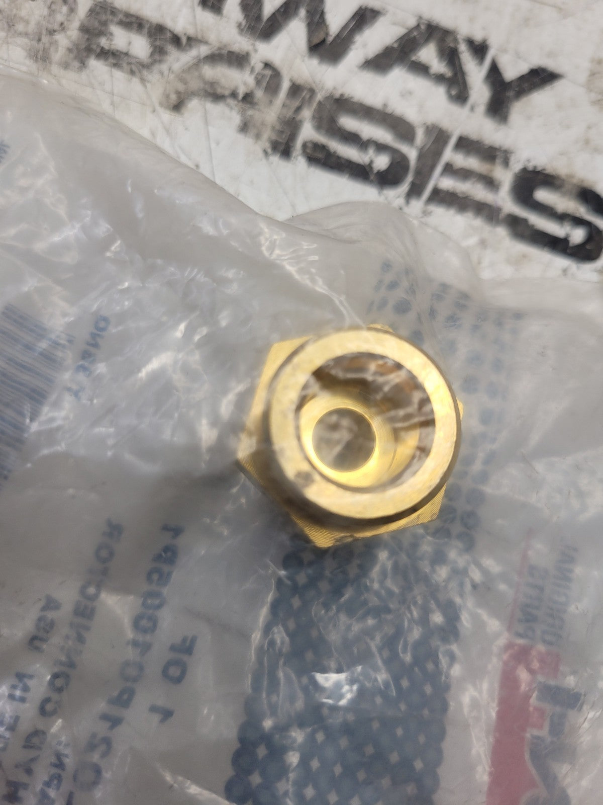 NEW AGCO LQ21P01005P1 CONNECTOR