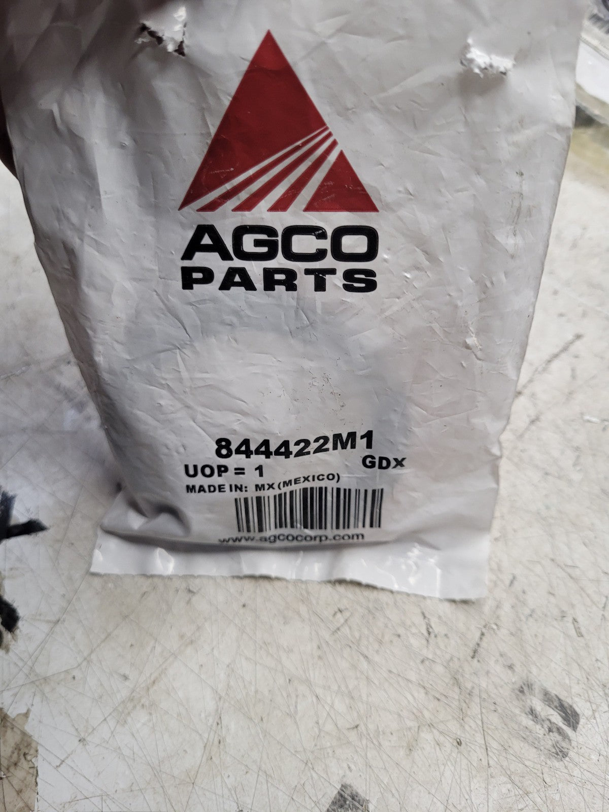 844422M1 AGCO SEAL NEW INPUT SEAL
