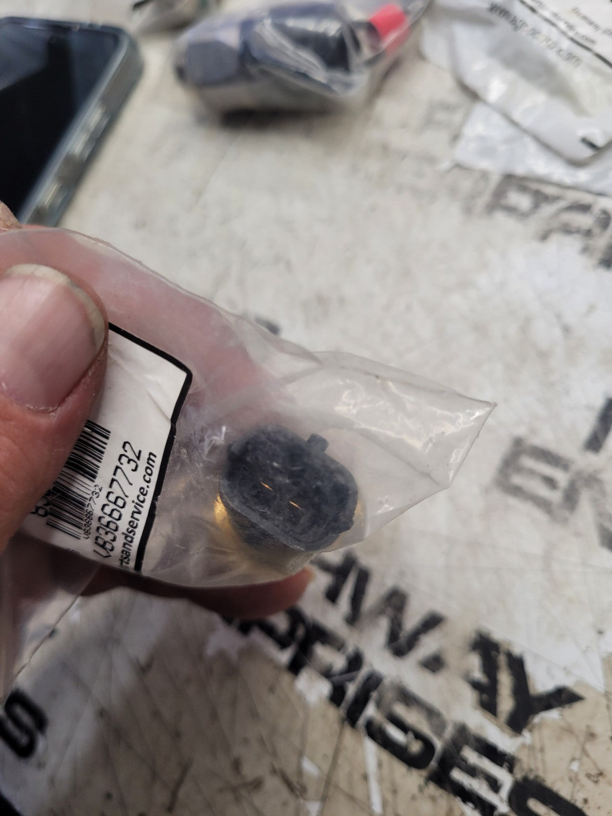 836667732 AGCO TEMPERATURE SENSOR