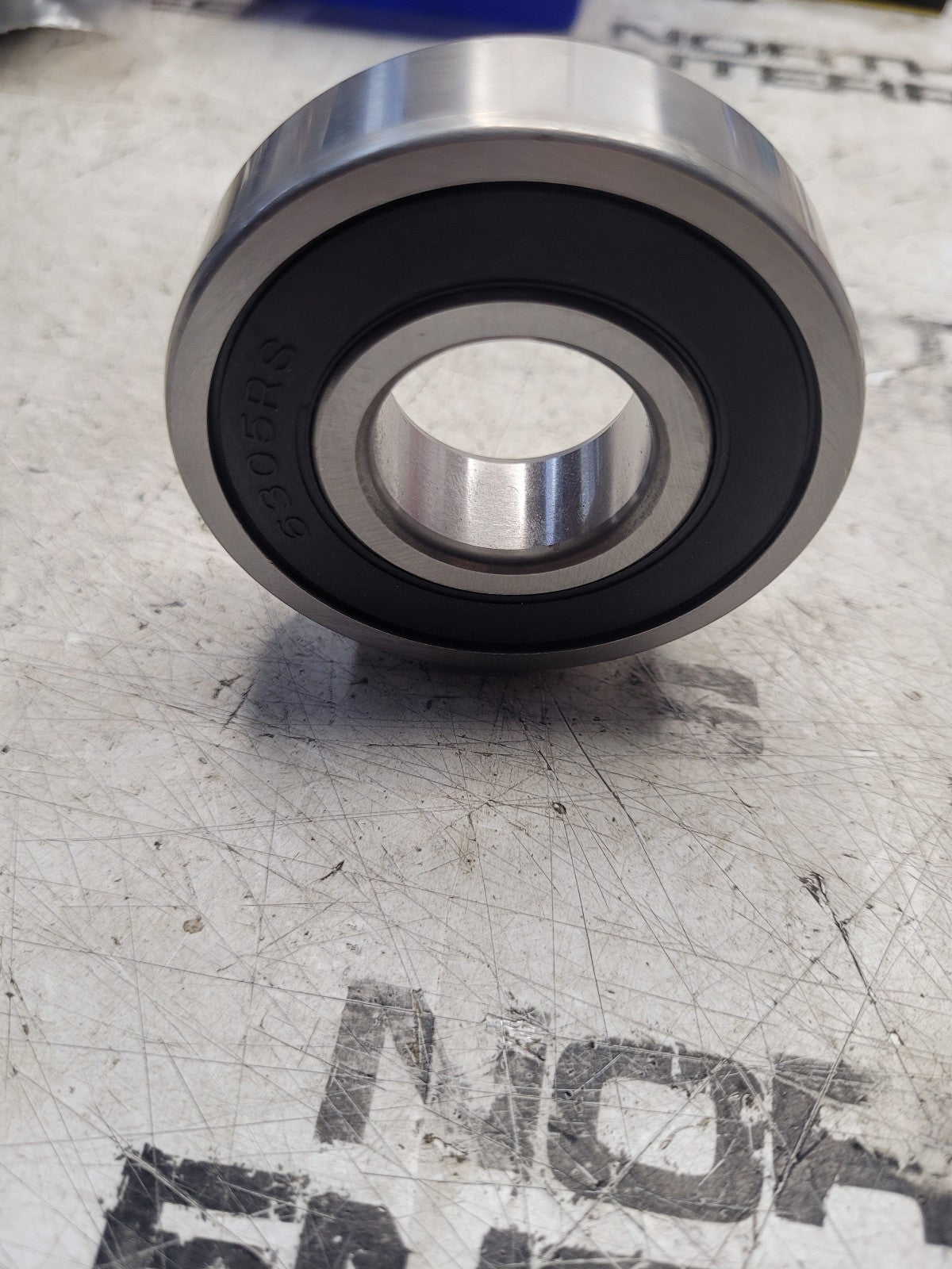 NEW 6305-2RS-1 Deep Groove Ball Bearing