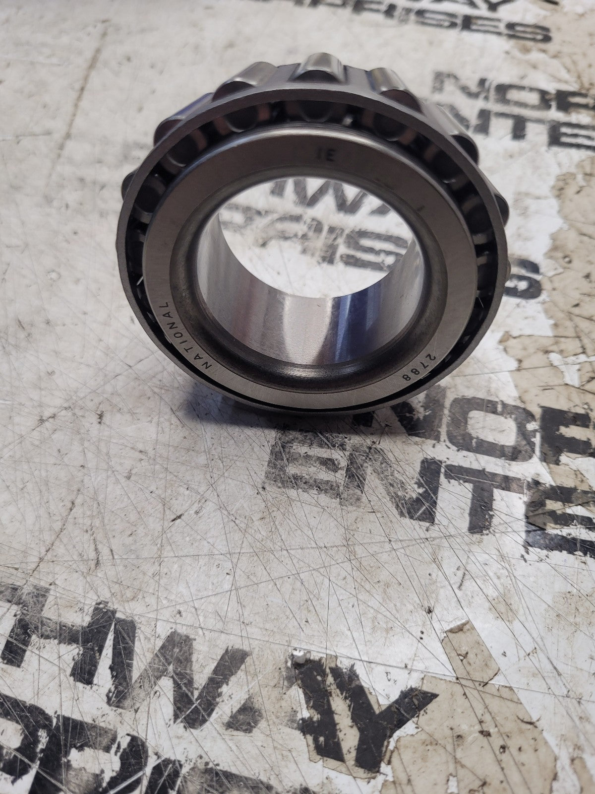 NEW 2788 NATIONAL ROLLER BEARING