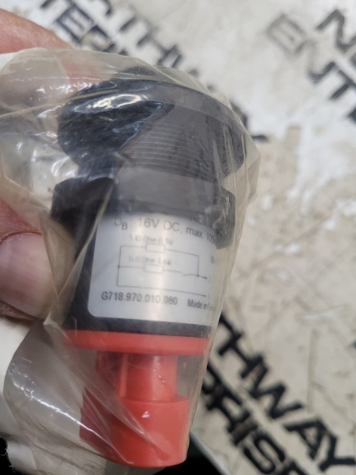 72433819 Genuine Agco Pressure Switch