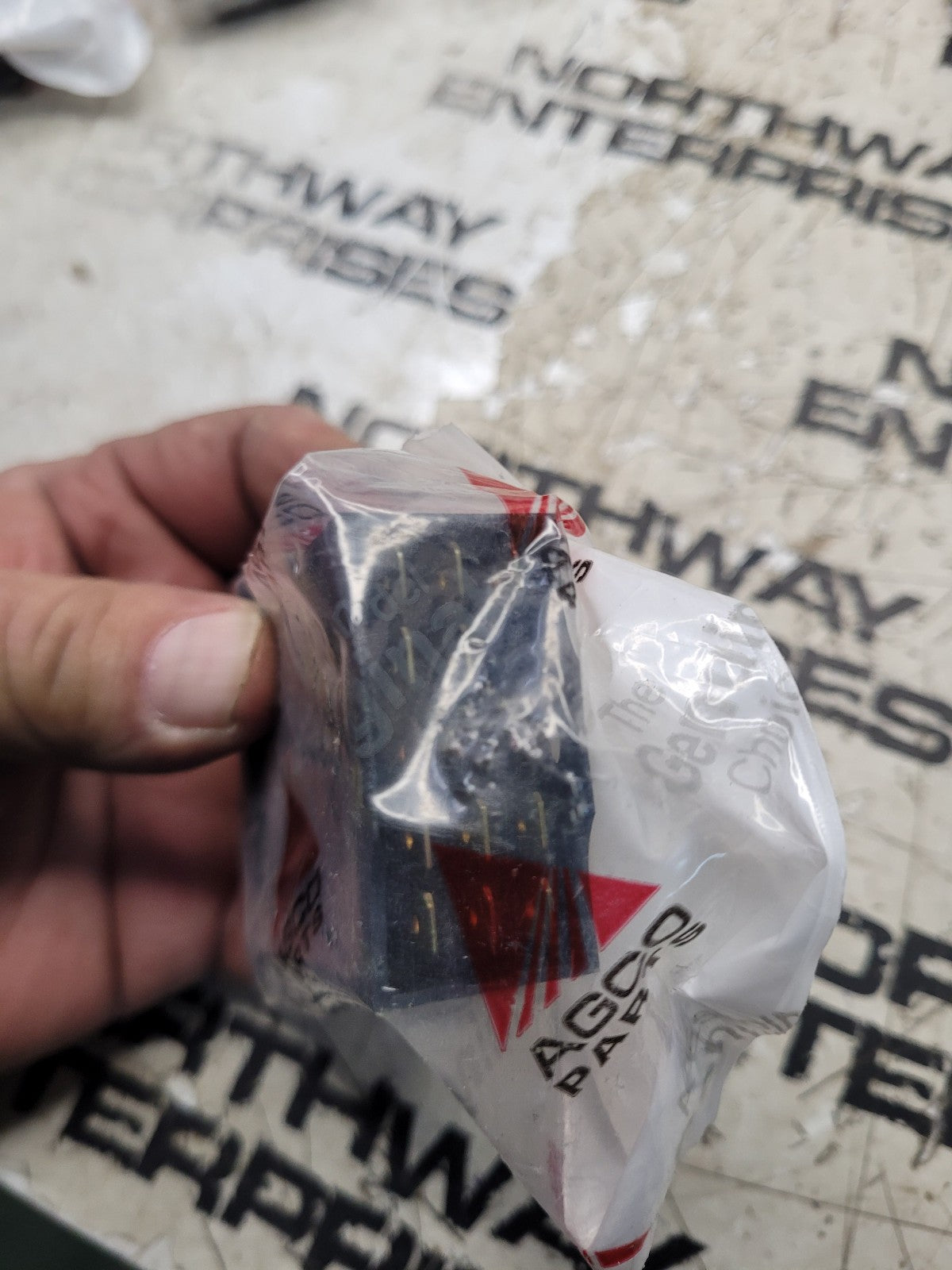 ACP0482240 New Genuine AGCO Toggle Switch