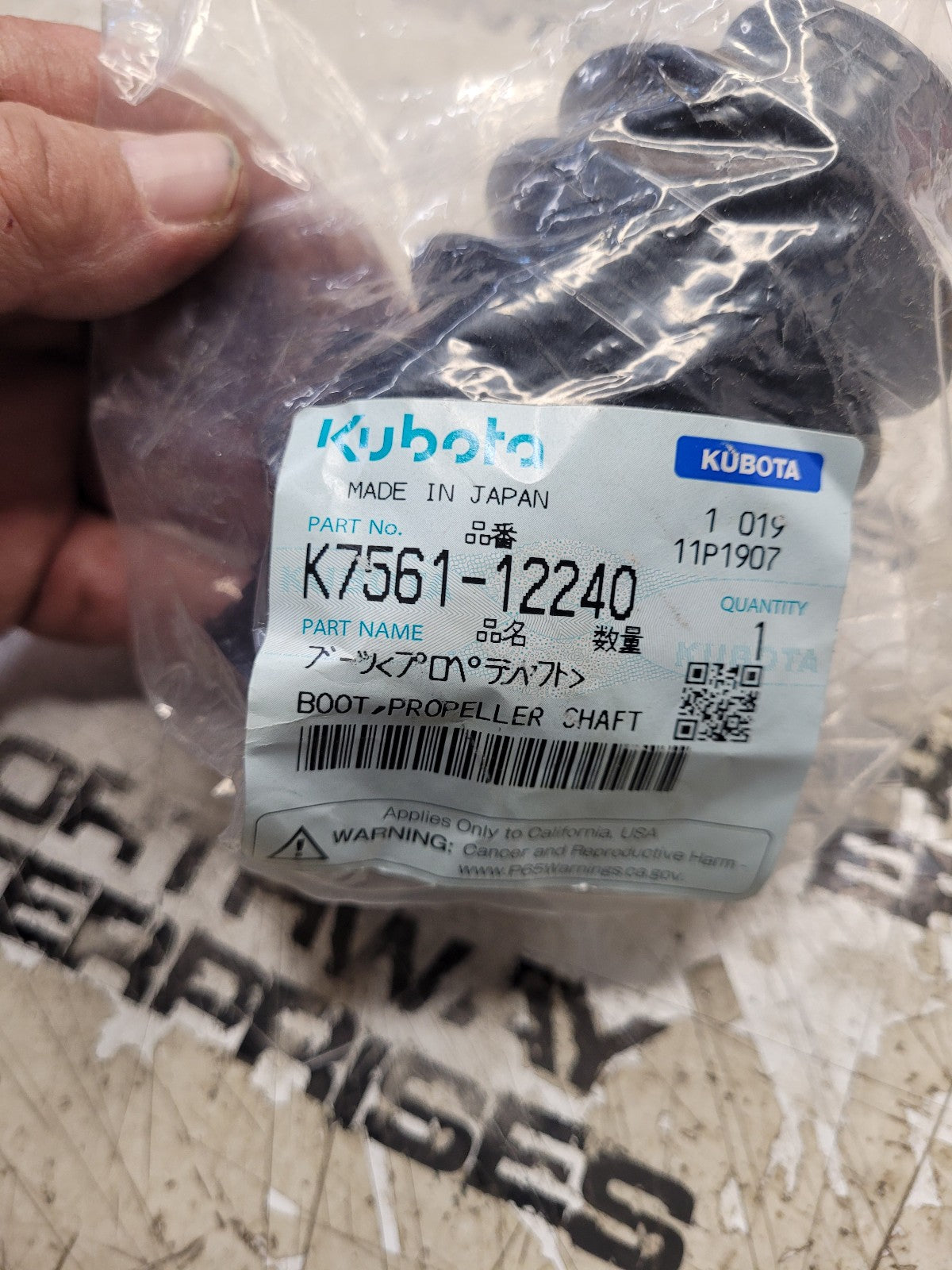 New Genuine Kubota K7561-12240 CV Shaft Boot