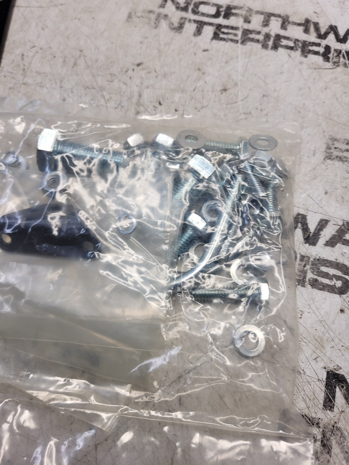 New 75760 Warn Winch Mounting Kit For RTV900 v4287
