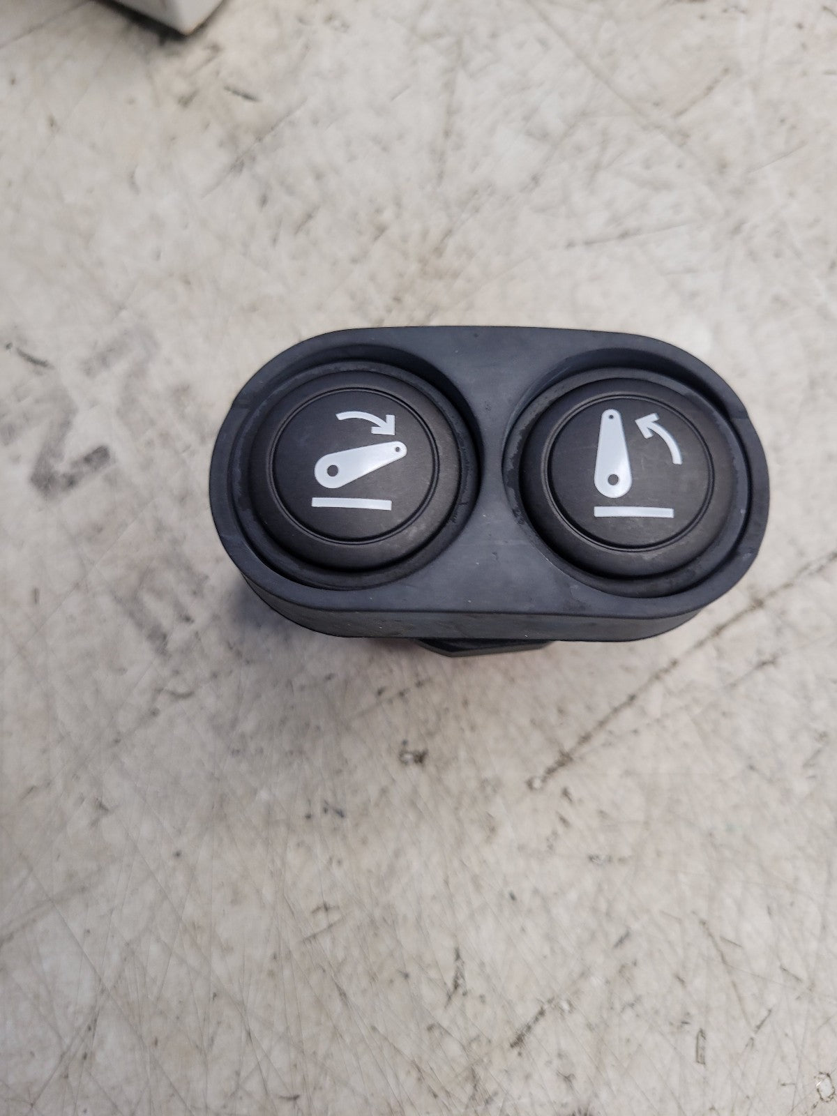 AGCO 4289349M4 GENUINE OEM NEW 3Pt hitch up/down switch