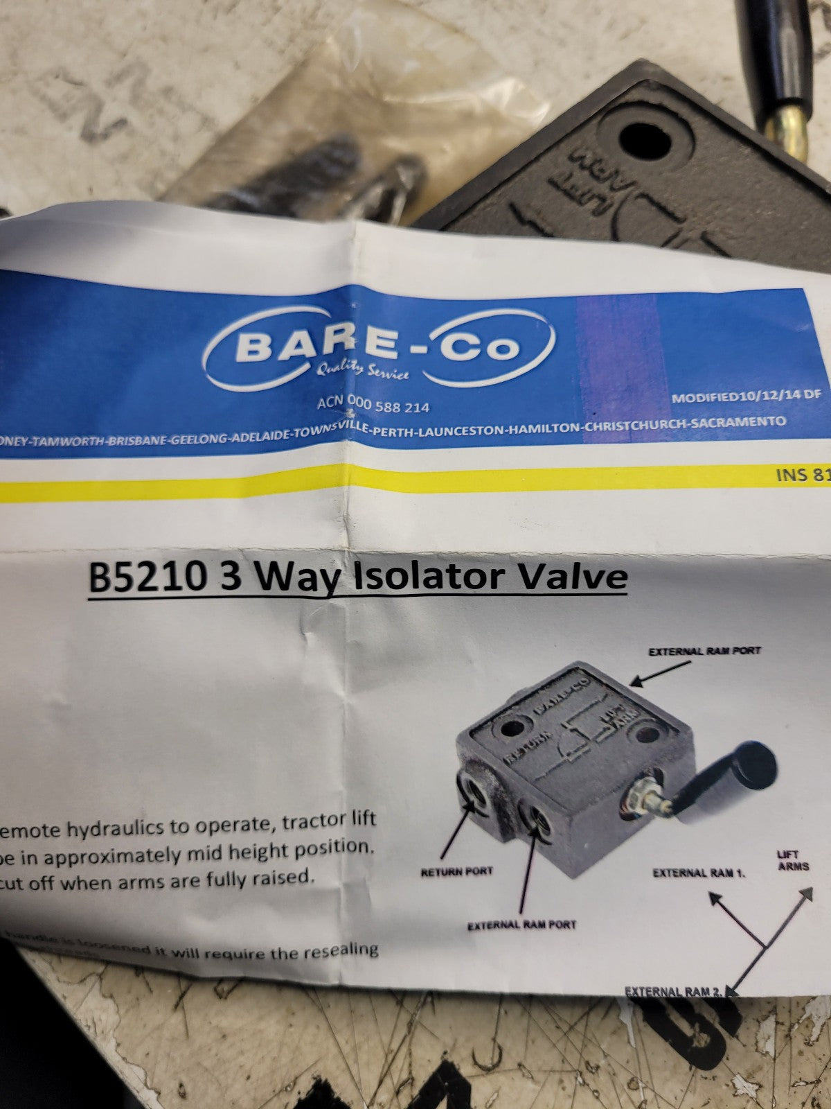 Bare-Co - 3 WAY ISOLATOR VALVE=MF | B 5210 B5210