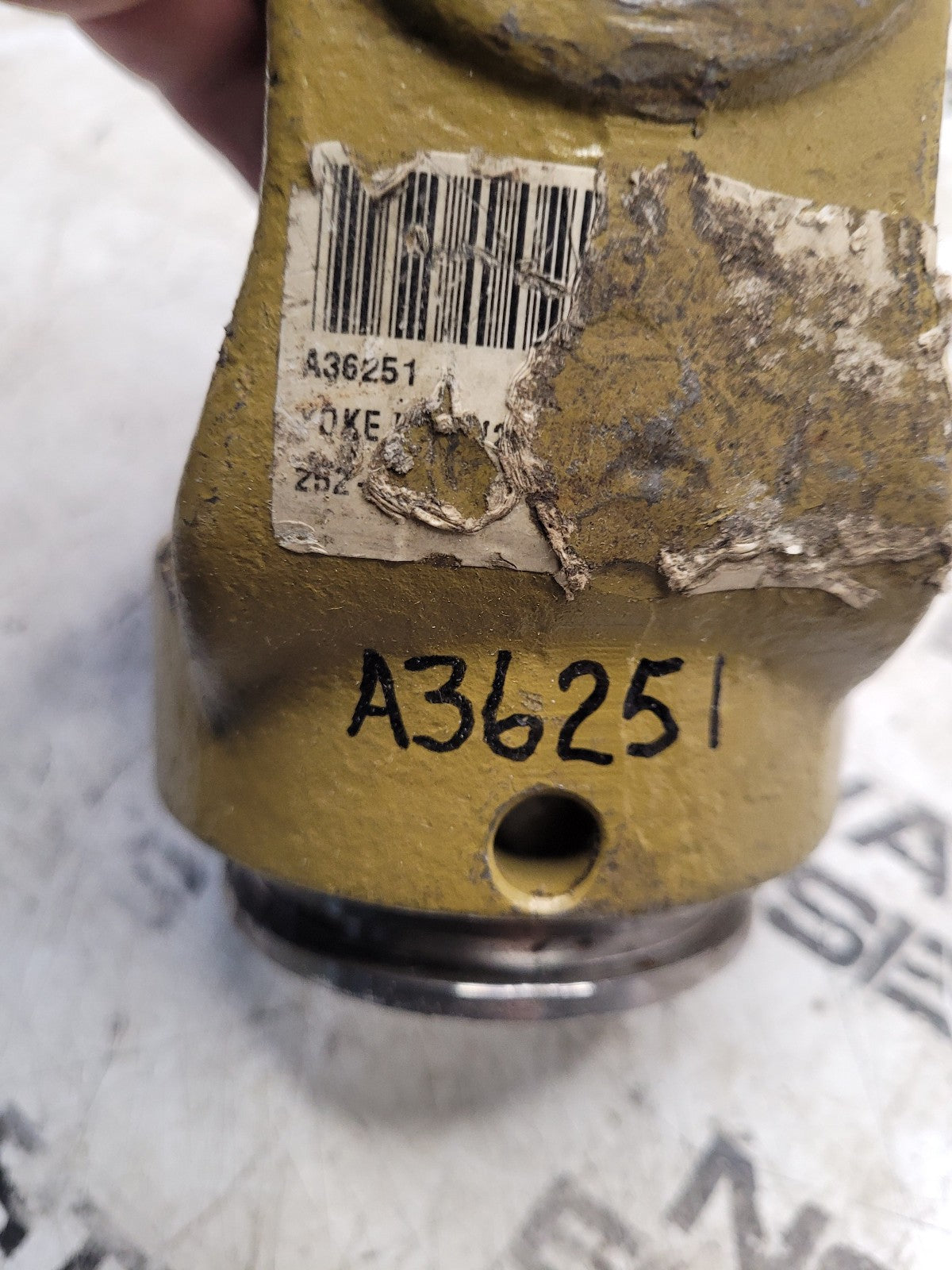 A36251 PTO, Inner Tube, Yoke
