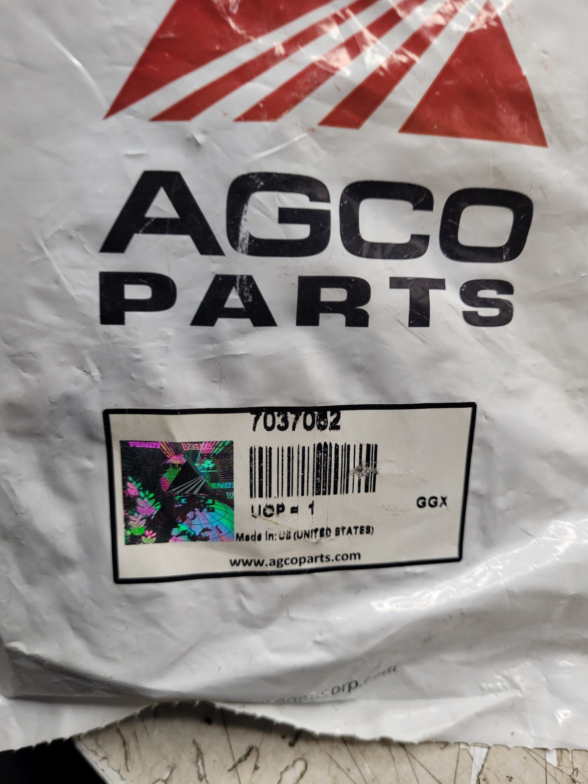 7037062 GENUINE AGCO SEAL KIT