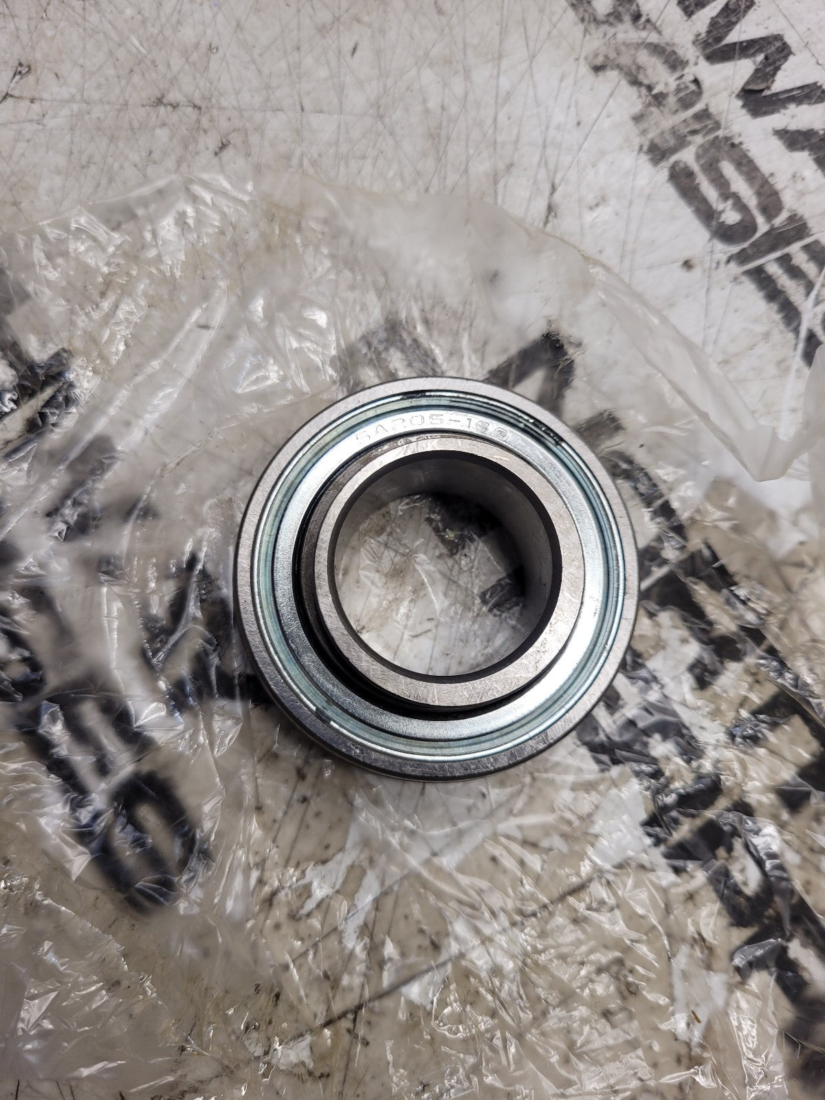 SA205-16G Insert Bearing 1" Bore RE-LUBABLE w/Eccentric Locking Collar