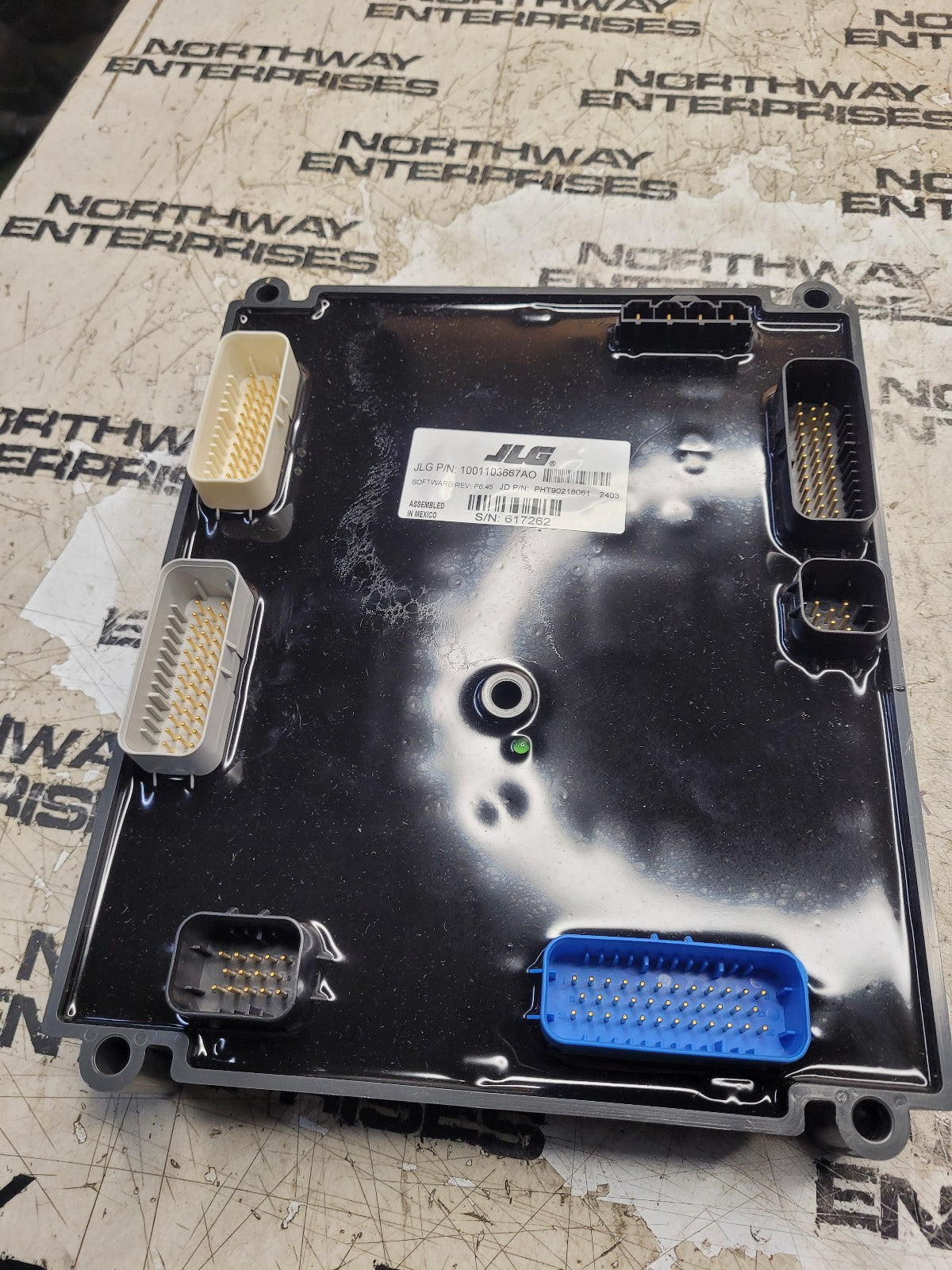 JLG 1001103667 CONTROL MODULE 600 & 800 Series Ground Control Module For MEW
