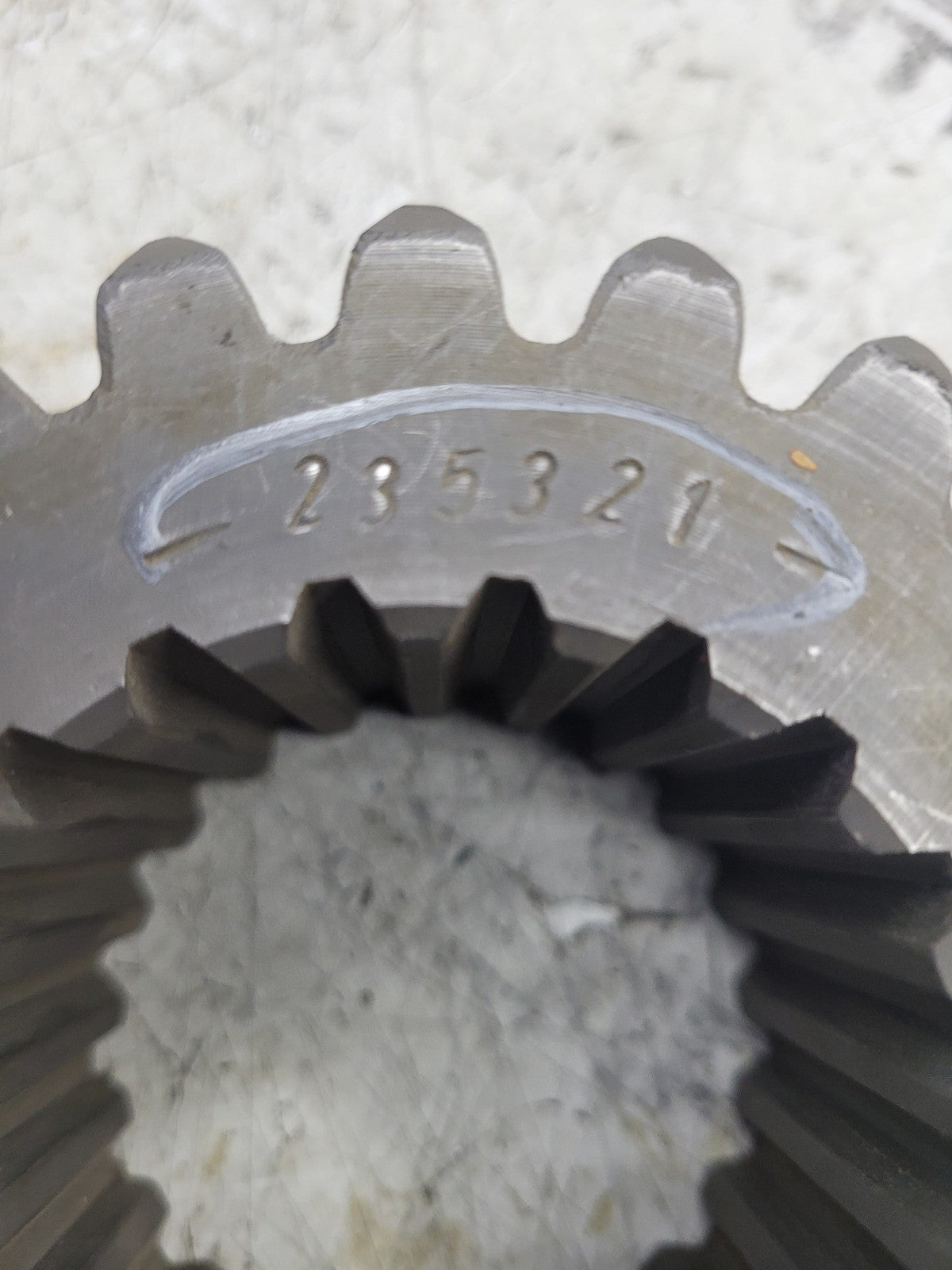 DANA SPICER - 235321 - IDLER SHAFT GEAR 235321Q