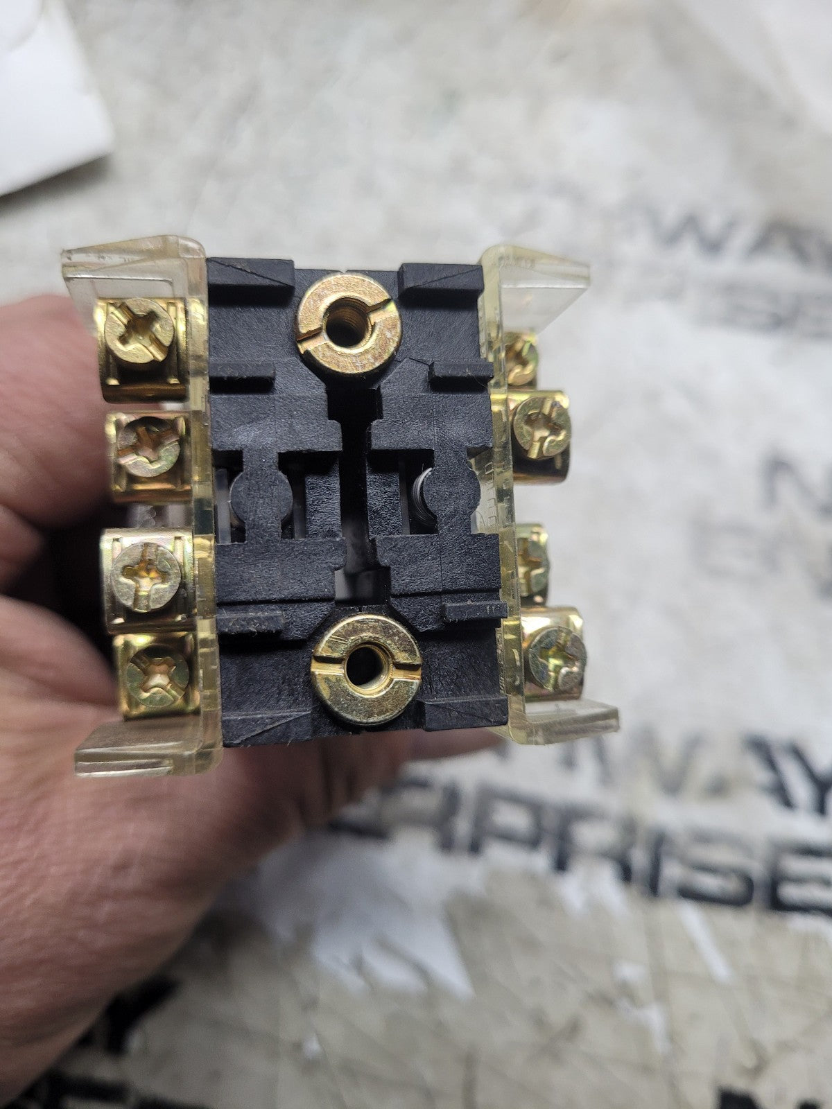 NEW EUCLID HITACHI E4039462 800T-H31 KEY CYLINDER