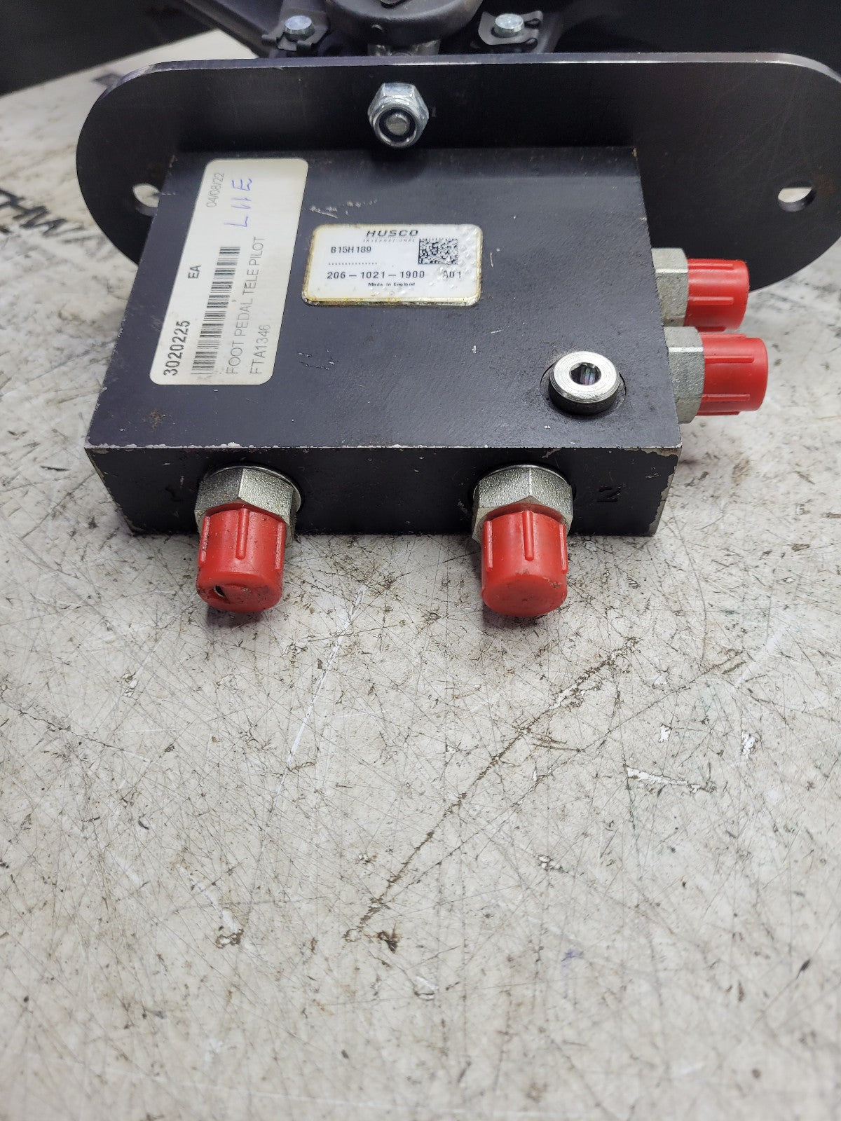 NEW HUSCO 206-1021-1900 A01 B15H189 FOOT PEDAL TELE PILOT 3020225 FTA1346