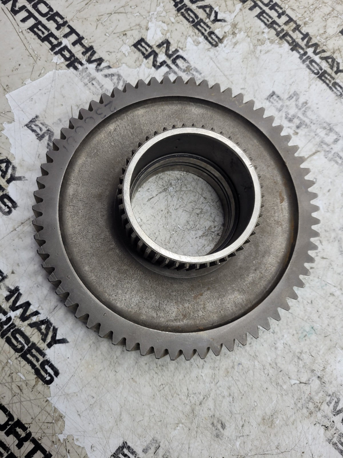 NEW 236681 GEAR HUB CLARK