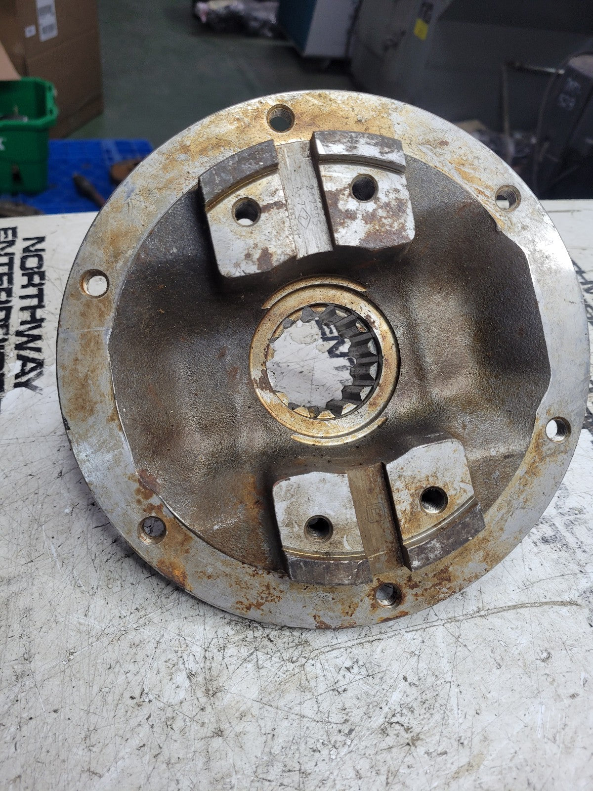 NEW Dana Spicer Flange P/N: 247895