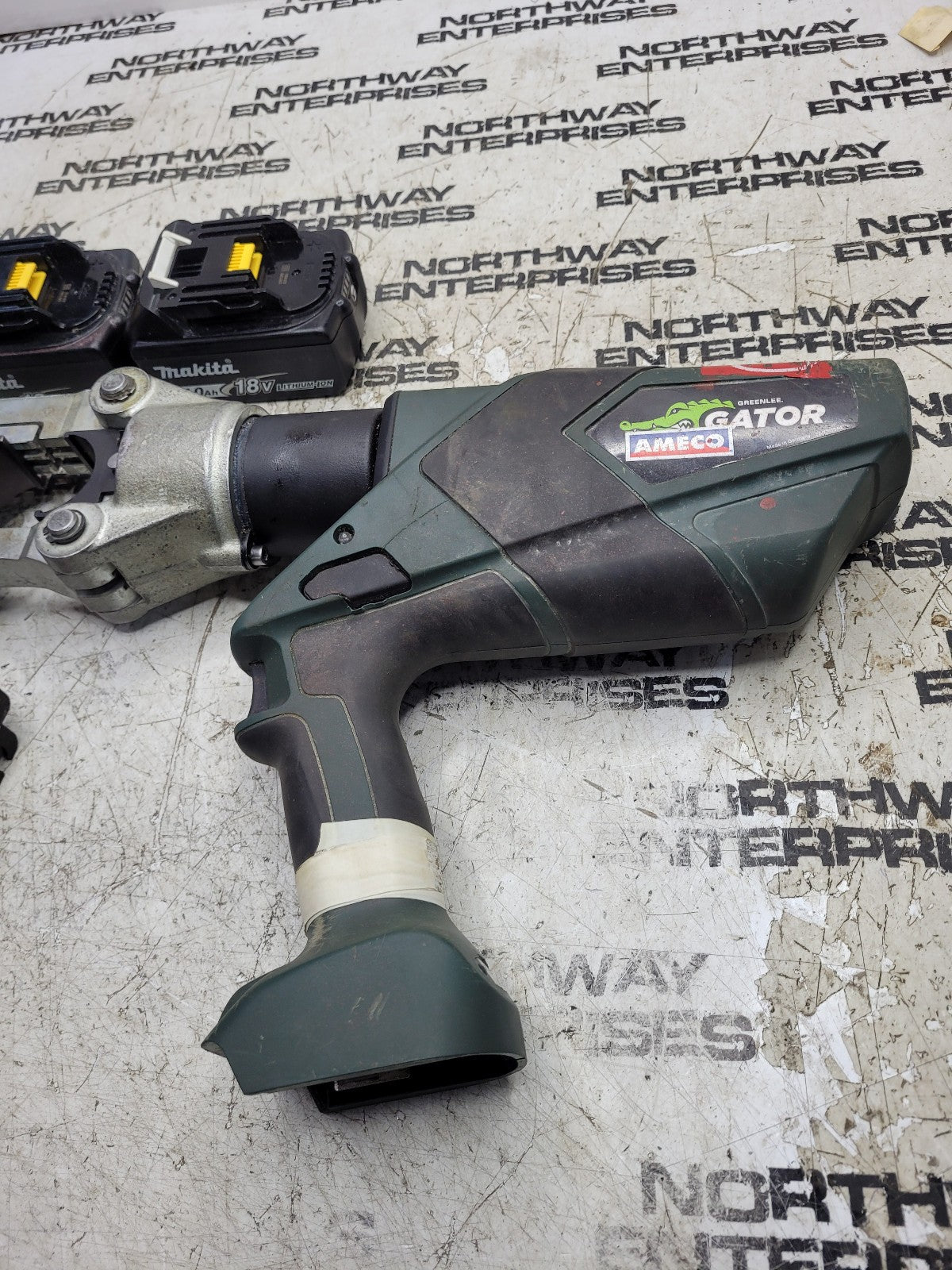 Used E12CCXLX GATOR 12 TON 40MM 8AWG-750 GREENLEE UA12ID CRIMPING TOOL