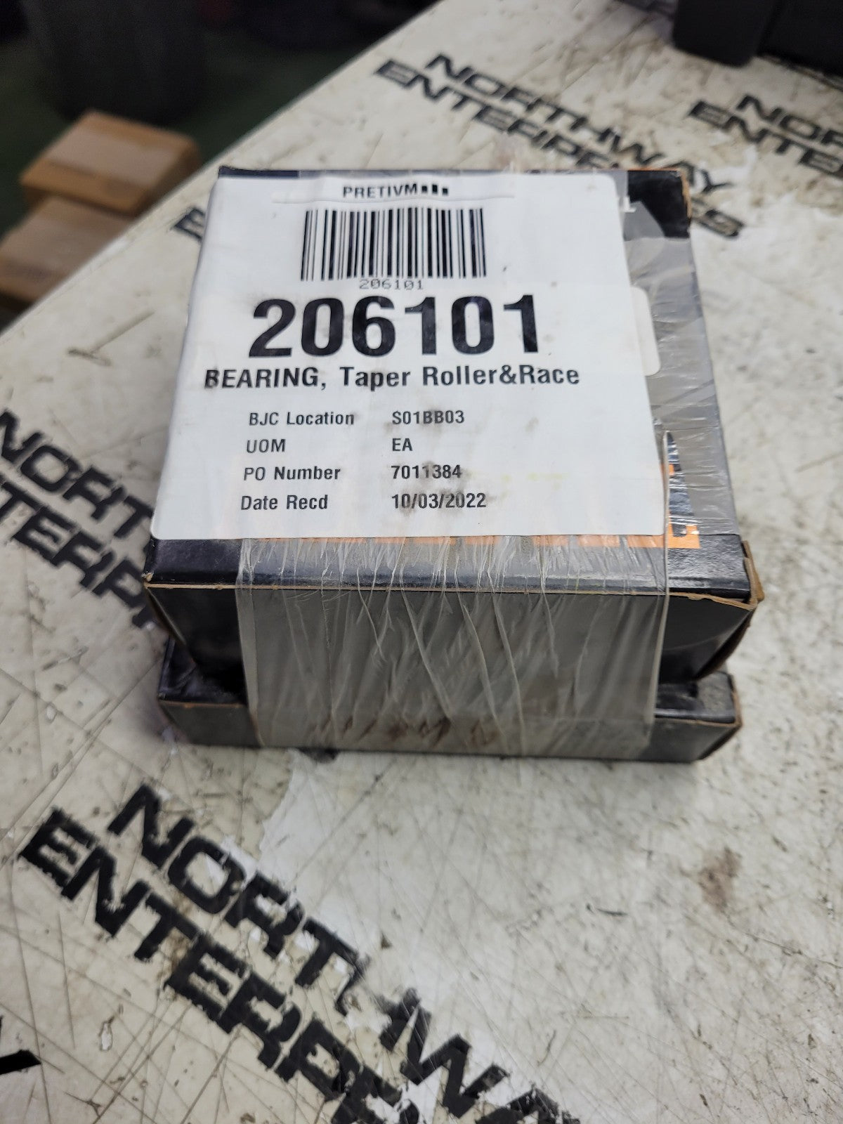 NEW TIMKEN HM212047-20024 BEARING AND RACE ASSEMBLY HM212011-20024